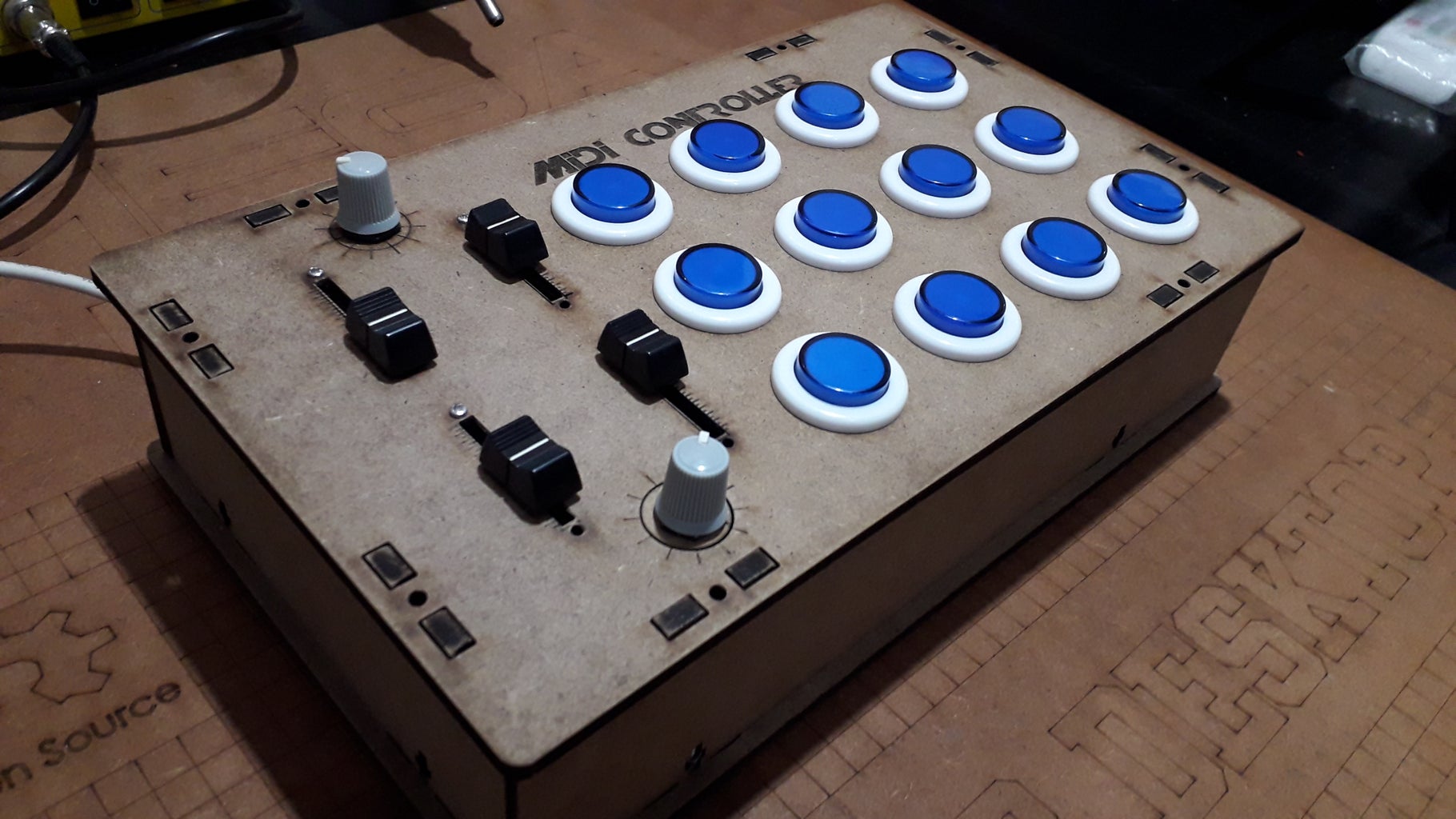 Arduino MIDI Controller DIY : 8 Steps - Instructables