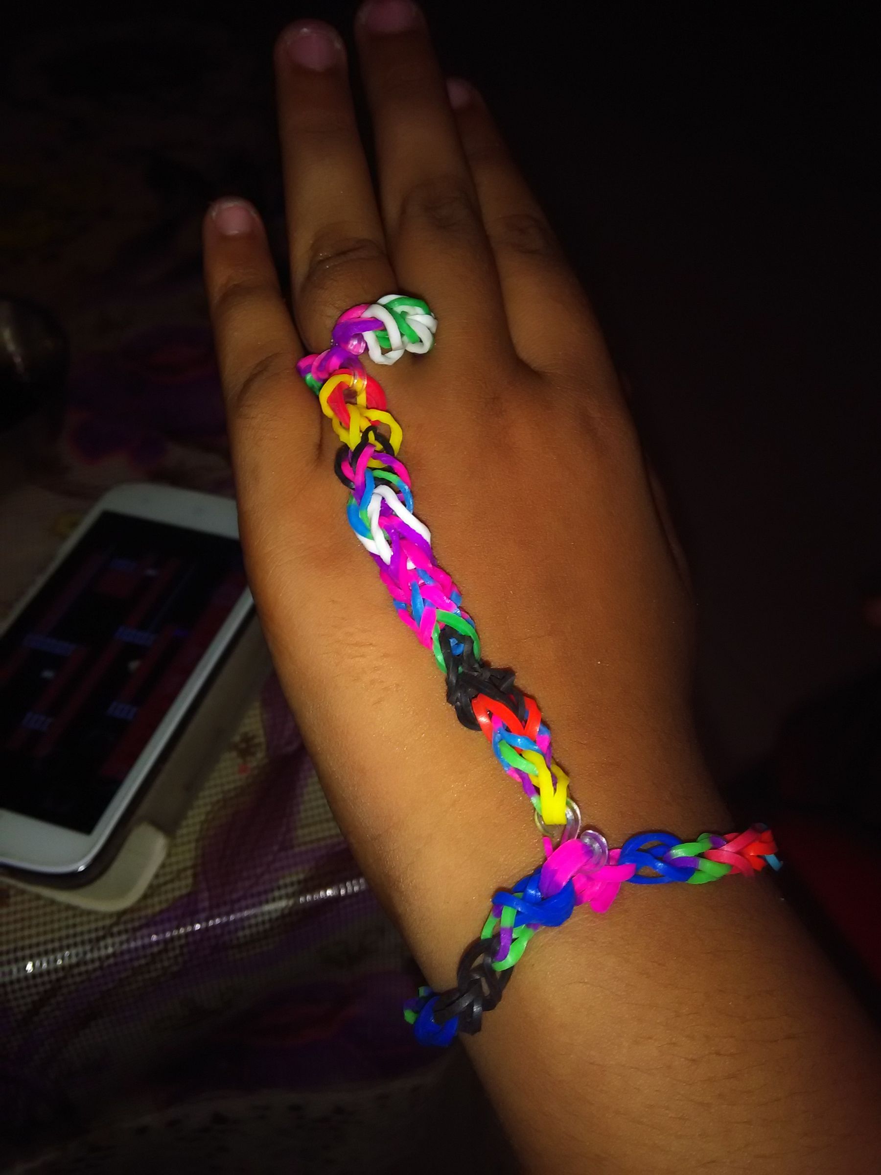 loom band hand made