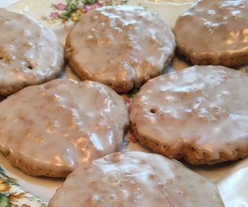 Iced Oatmeal Cookies
