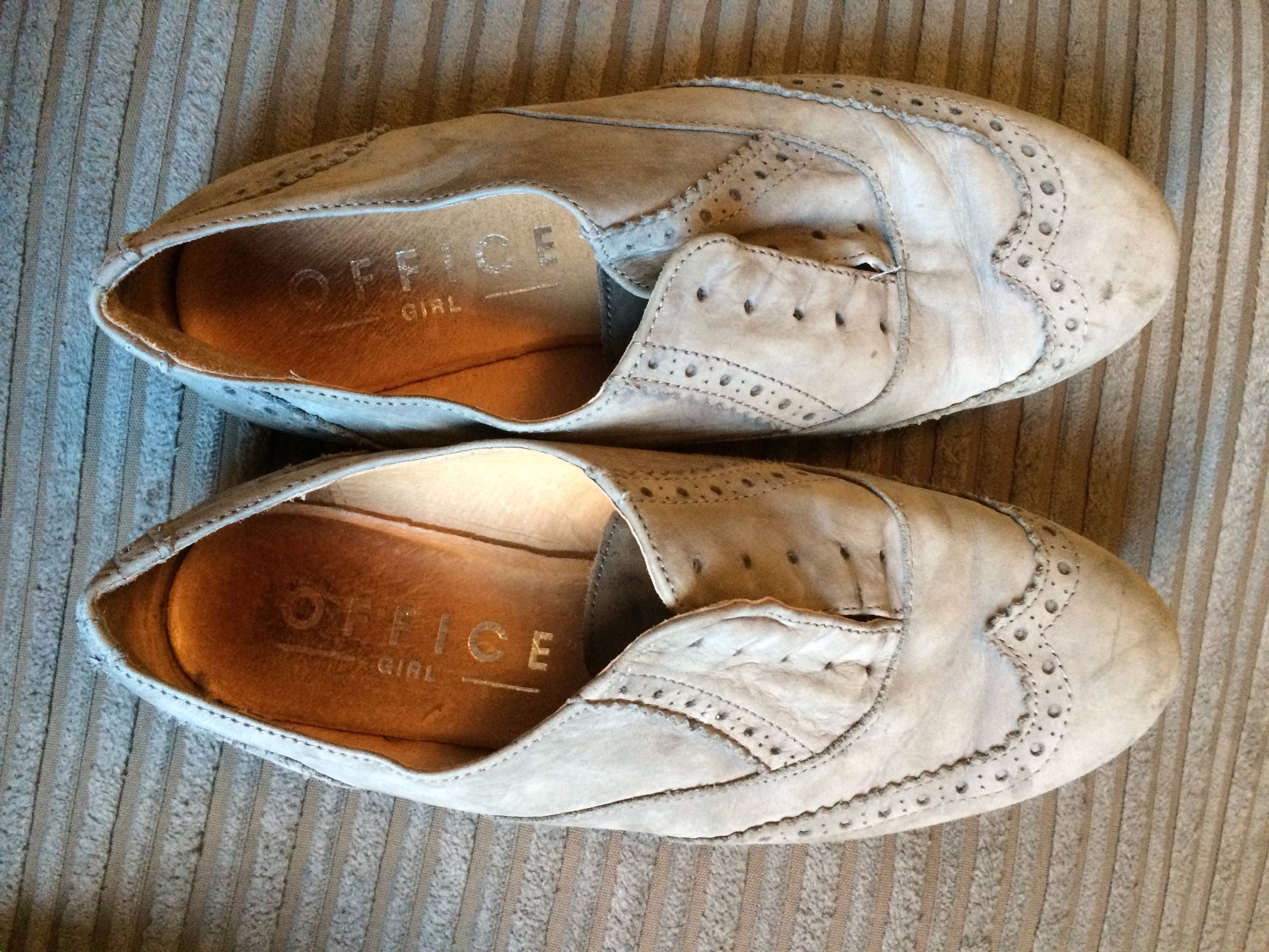 Dye Your Shoes (or Other Leather Goods) 5 Steps (with Pictures