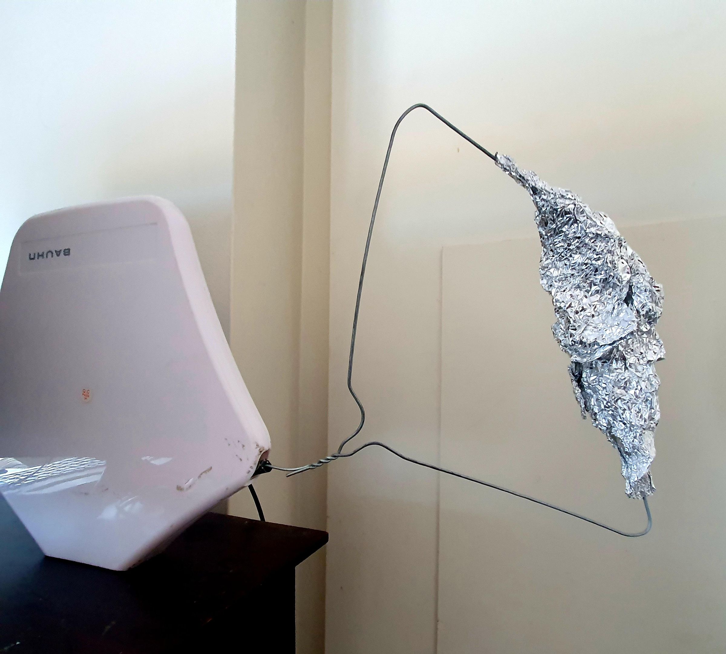 Fixing Indoor TV Aerial Instructables