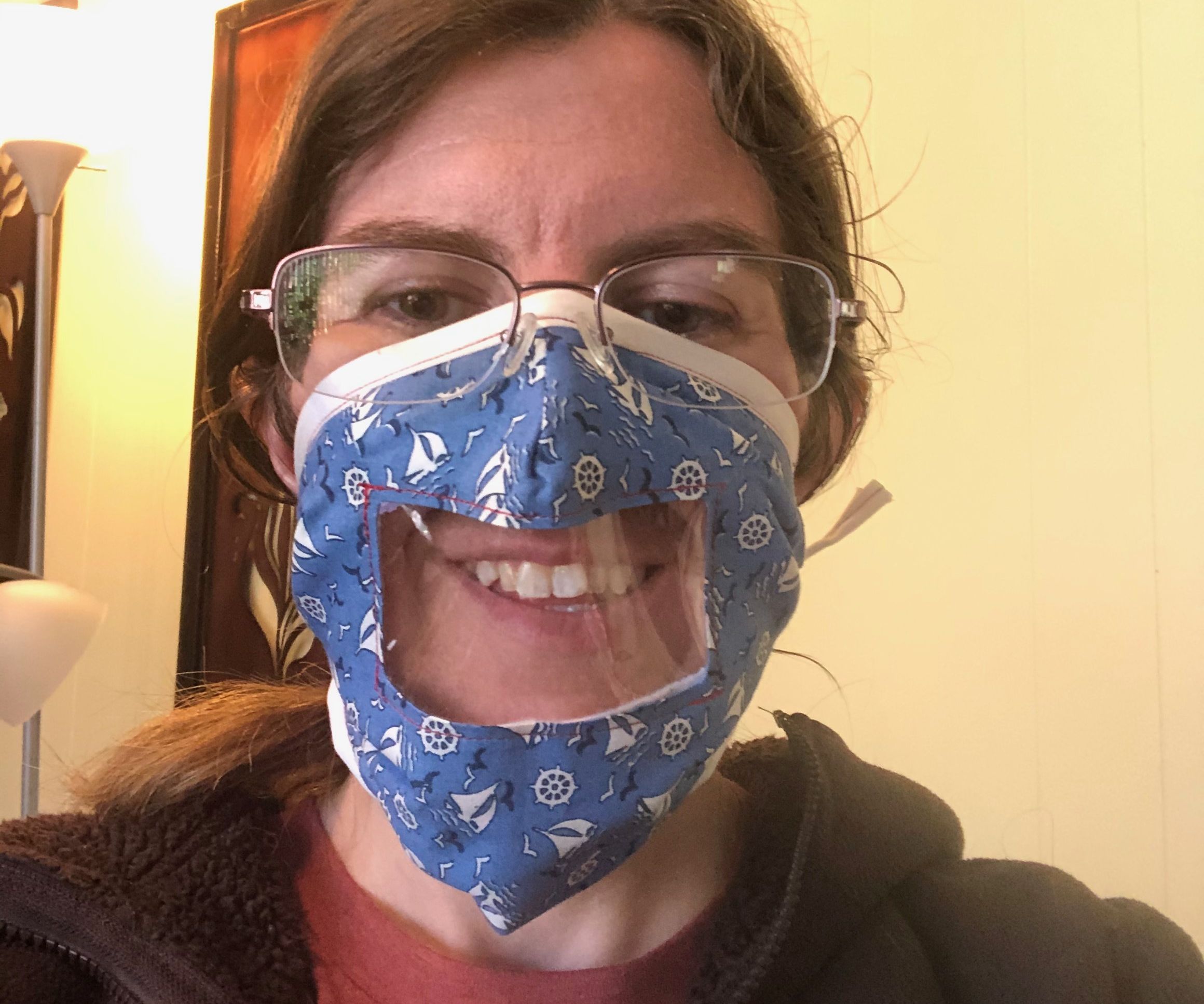 Face Mask Adapted for Deaf, DeafBlind, and Hard of Hearing