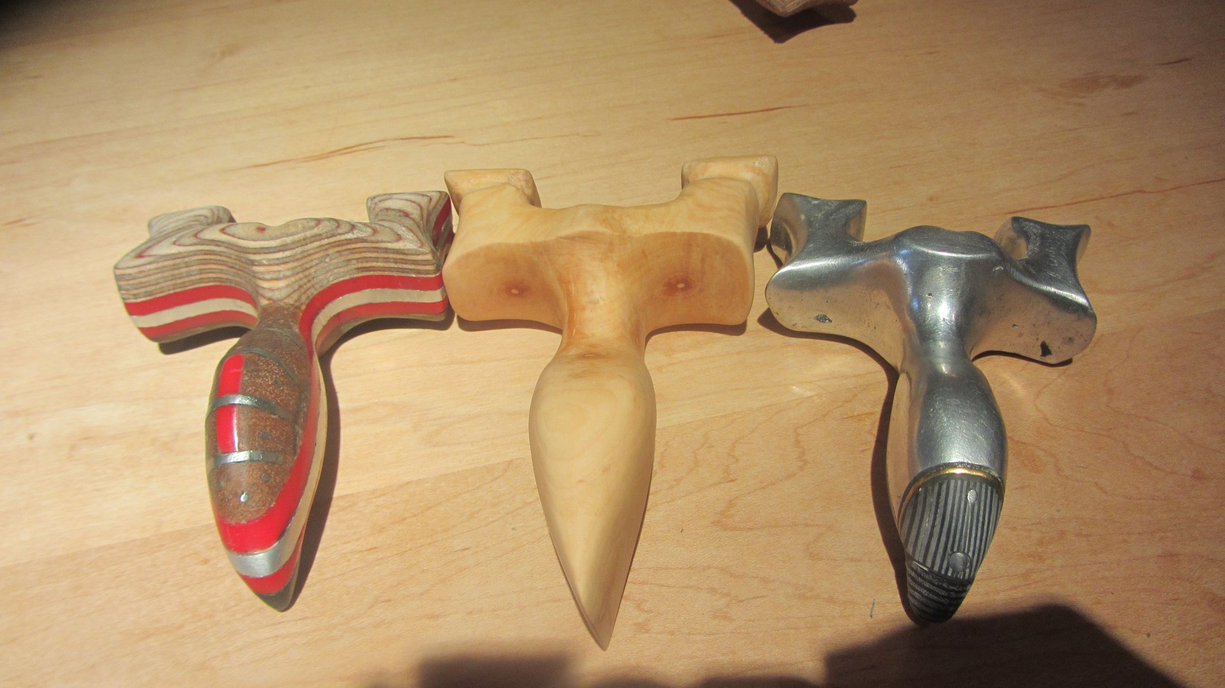 How to Carve a Beautiful Slingshot From a Tree Branch