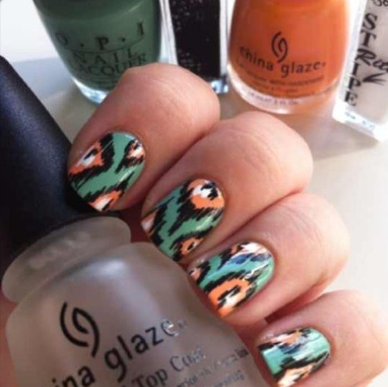 EASY Ikat Print Manicure