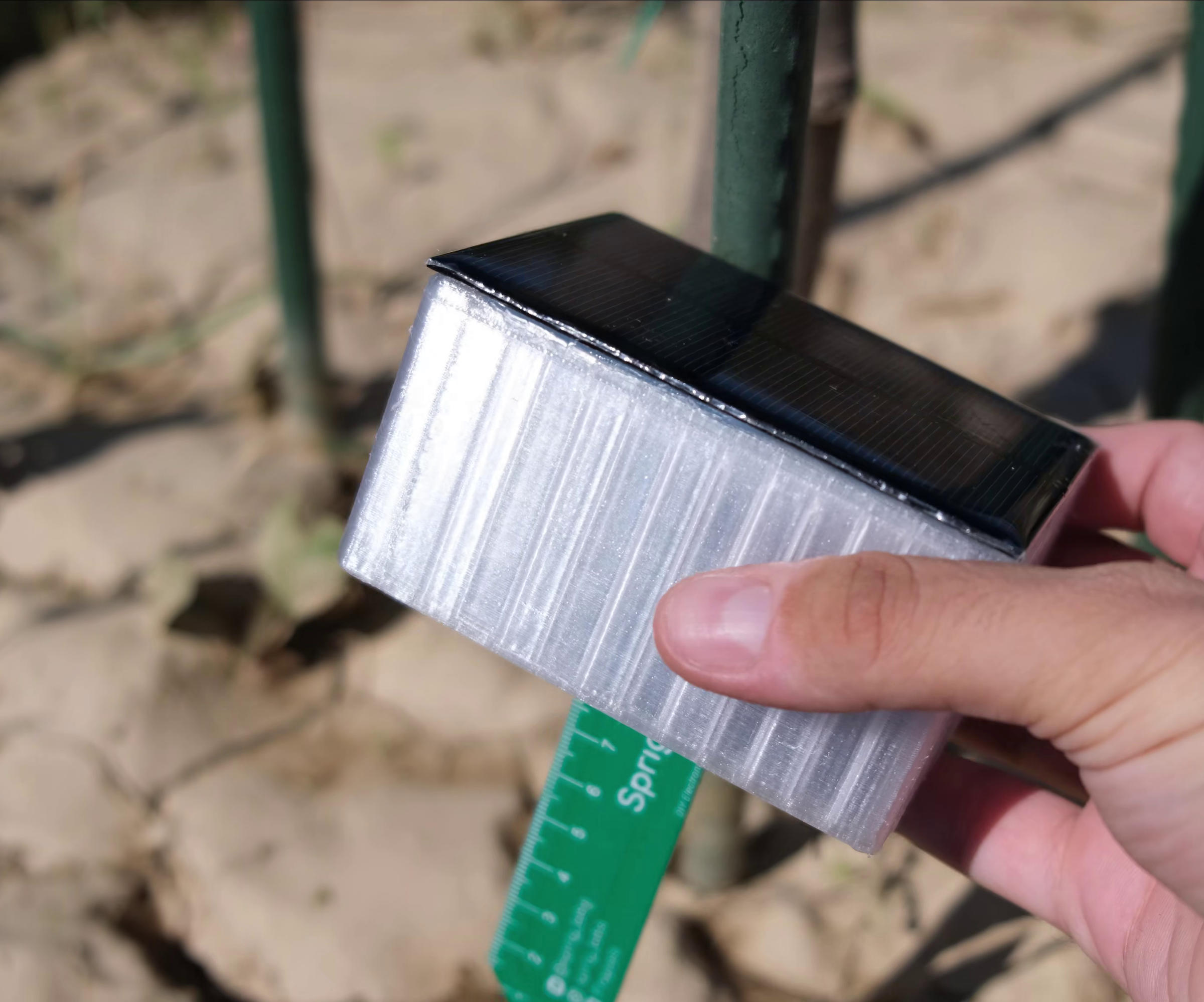 Smart Solar Plant Monitor: Track Soil, Light & Humidity Without Recharging