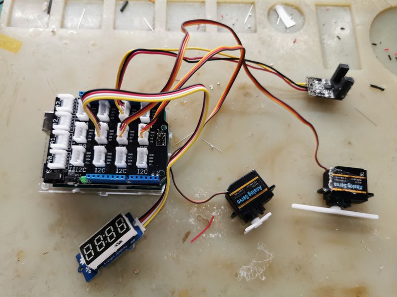 Lucky Money Counting Box for 2020 Chinese New Year - Made With Arduino ...