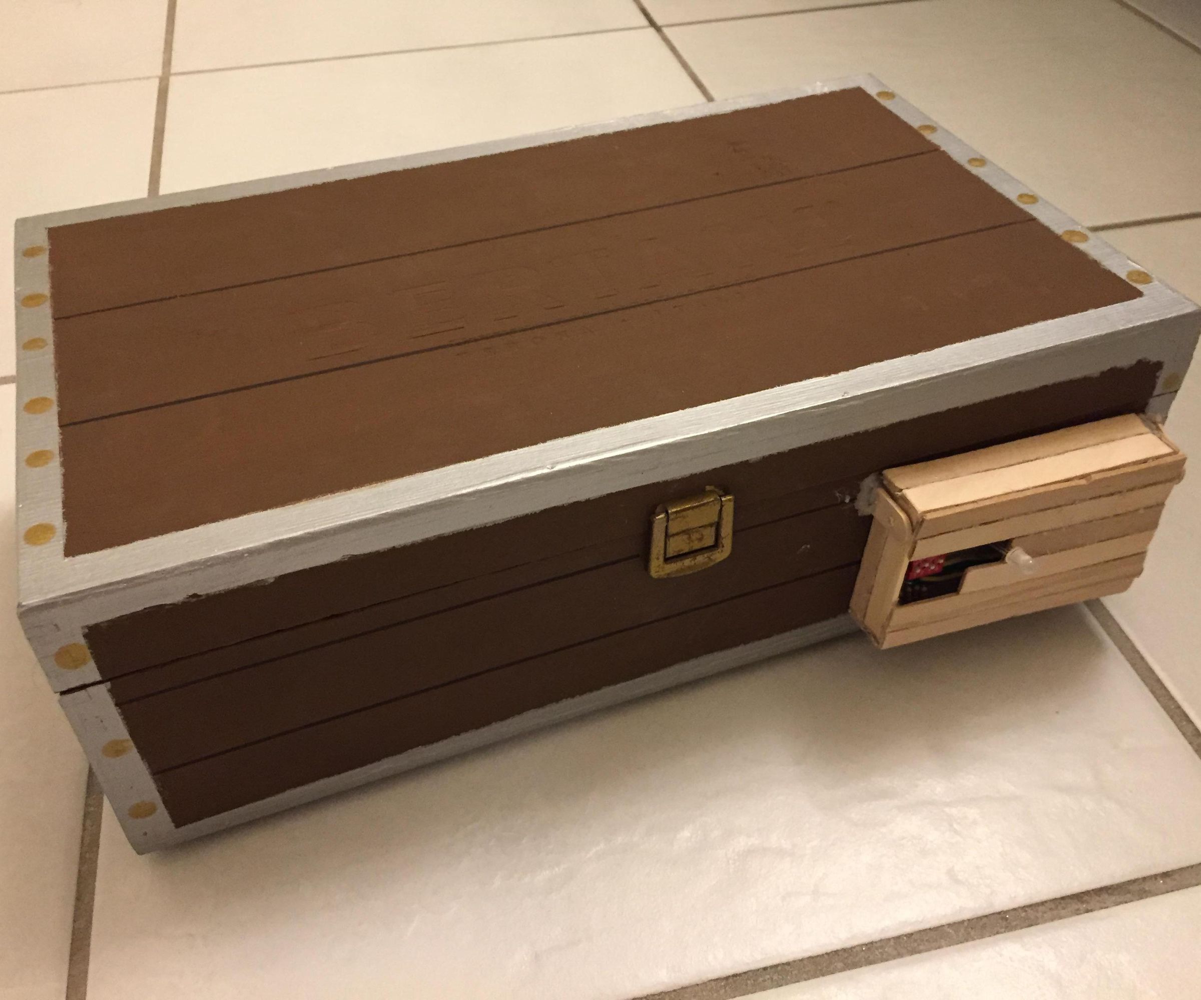 Arduino Safe With Multivibrator Changeable 4-digit Combination