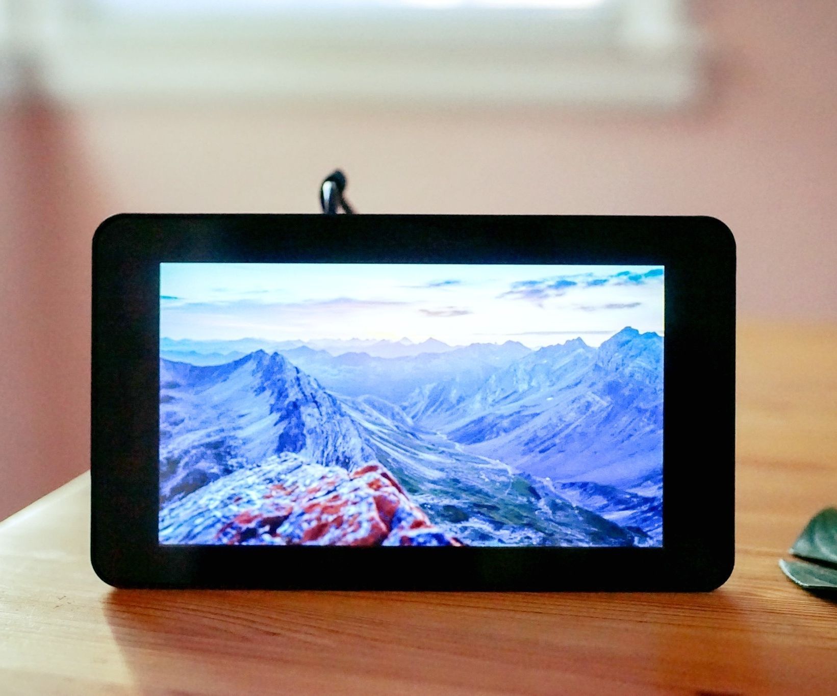 Raspberry Pi Photo Frame in Less Than 20 Minutes