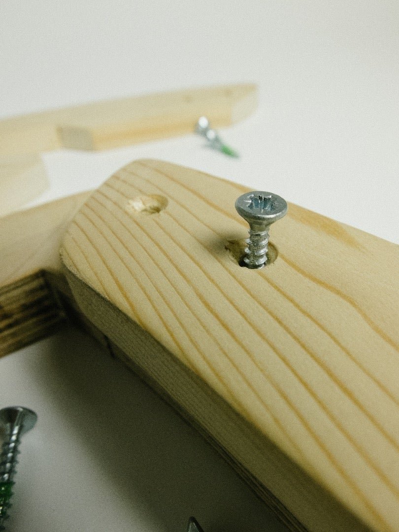 Assembling the Holder