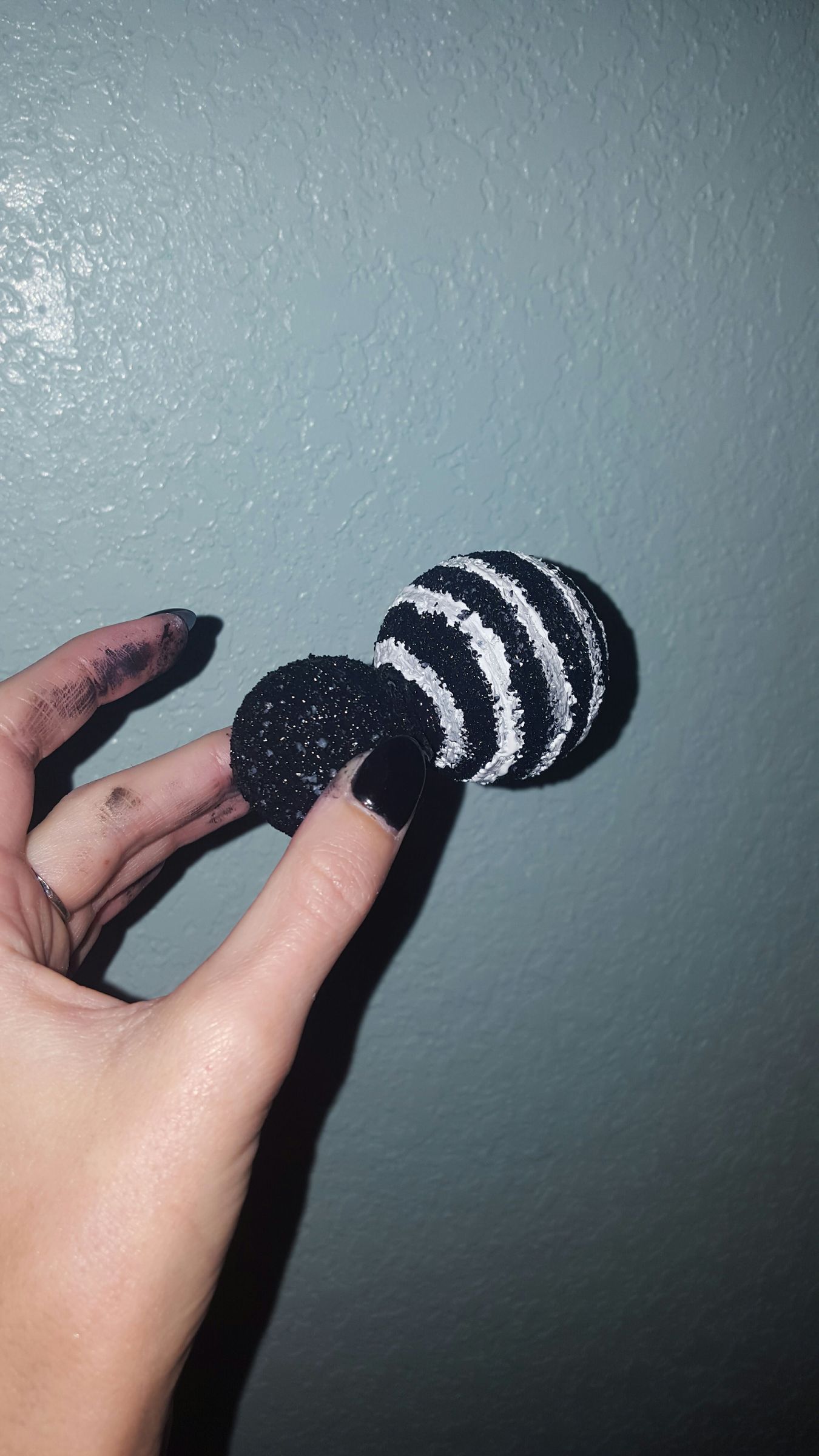 Super Easy Foam Spiders 4 Steps Instructables