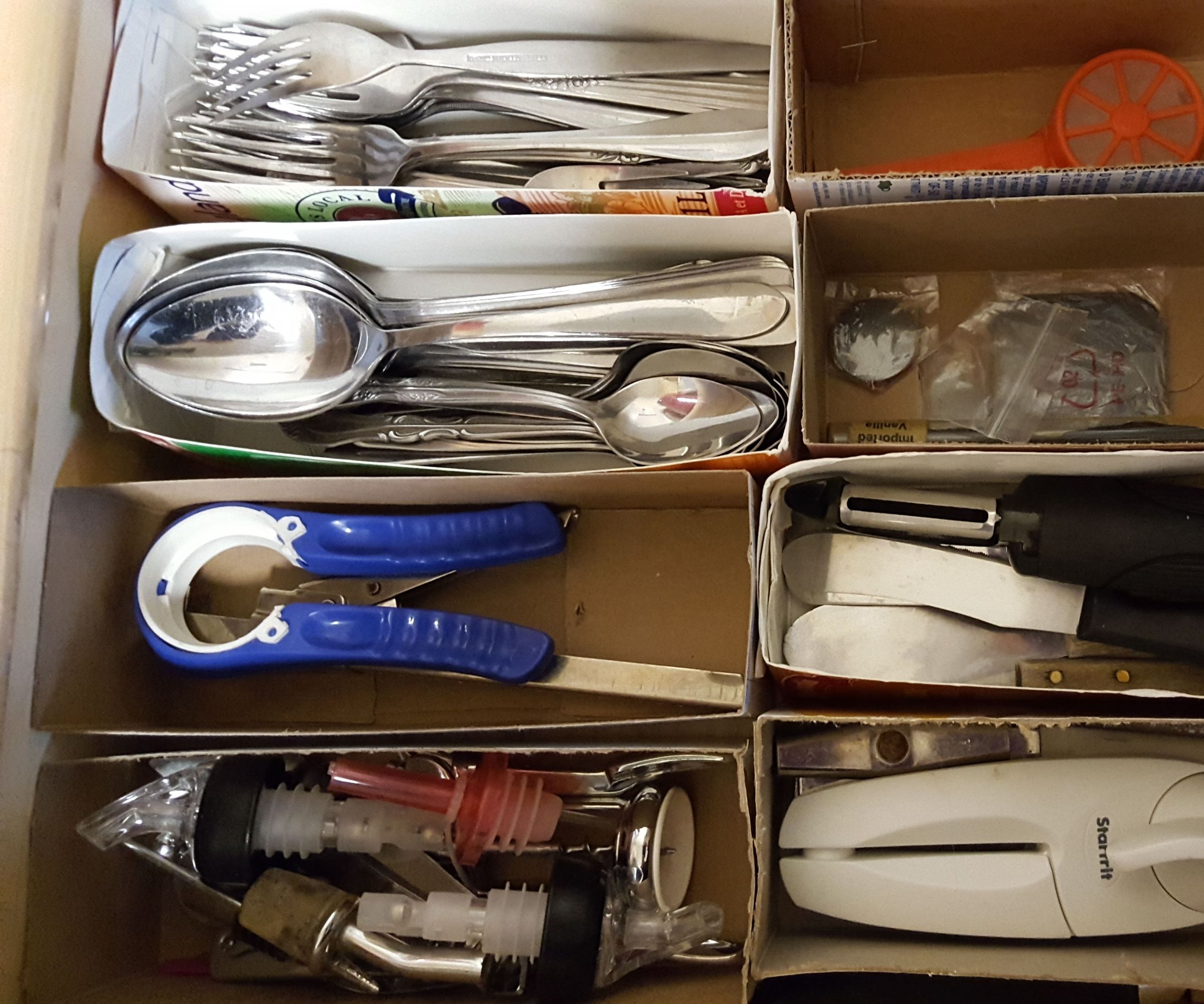 Defeat the drawer clutter