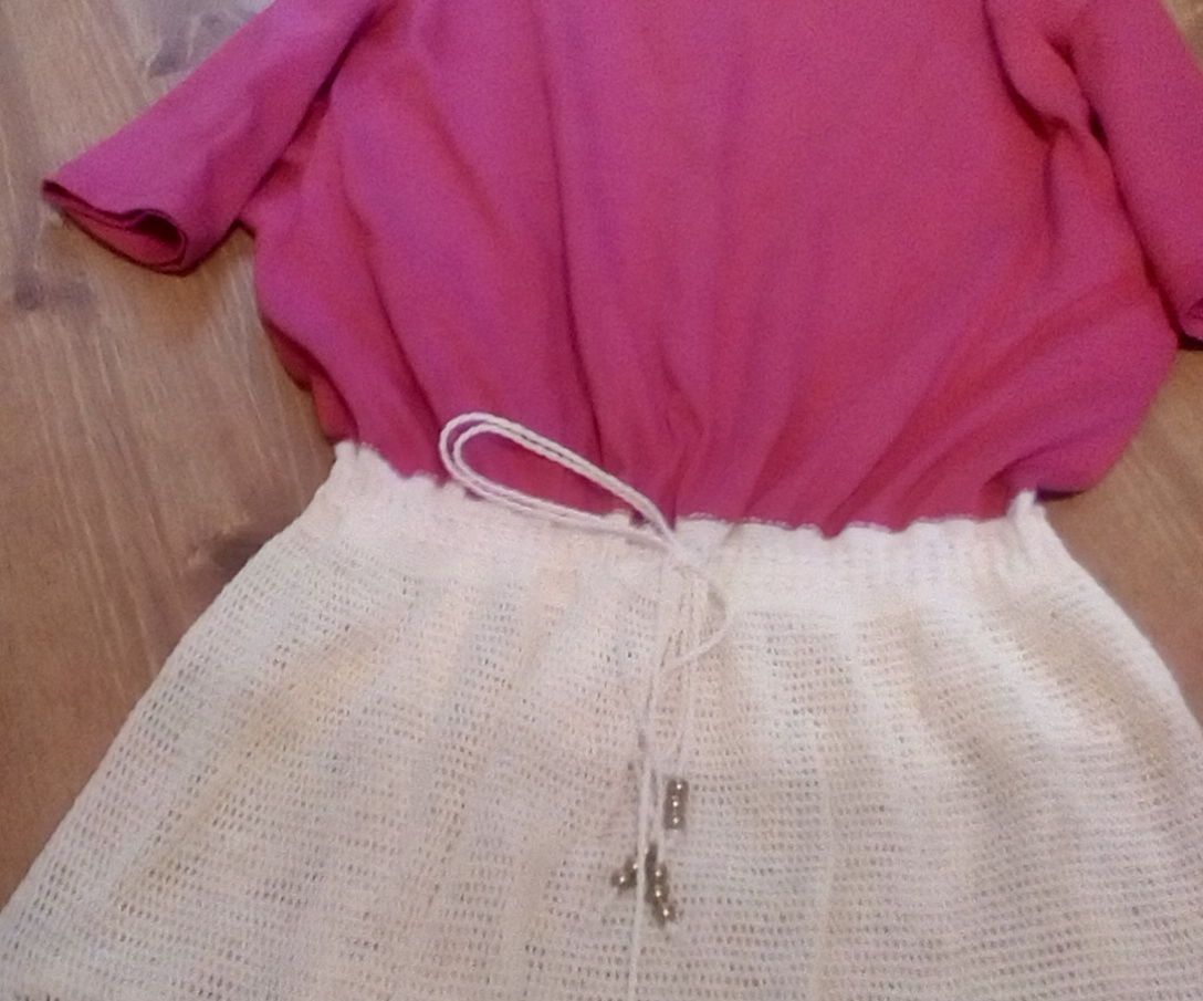 T-shirt With Crochet Lace