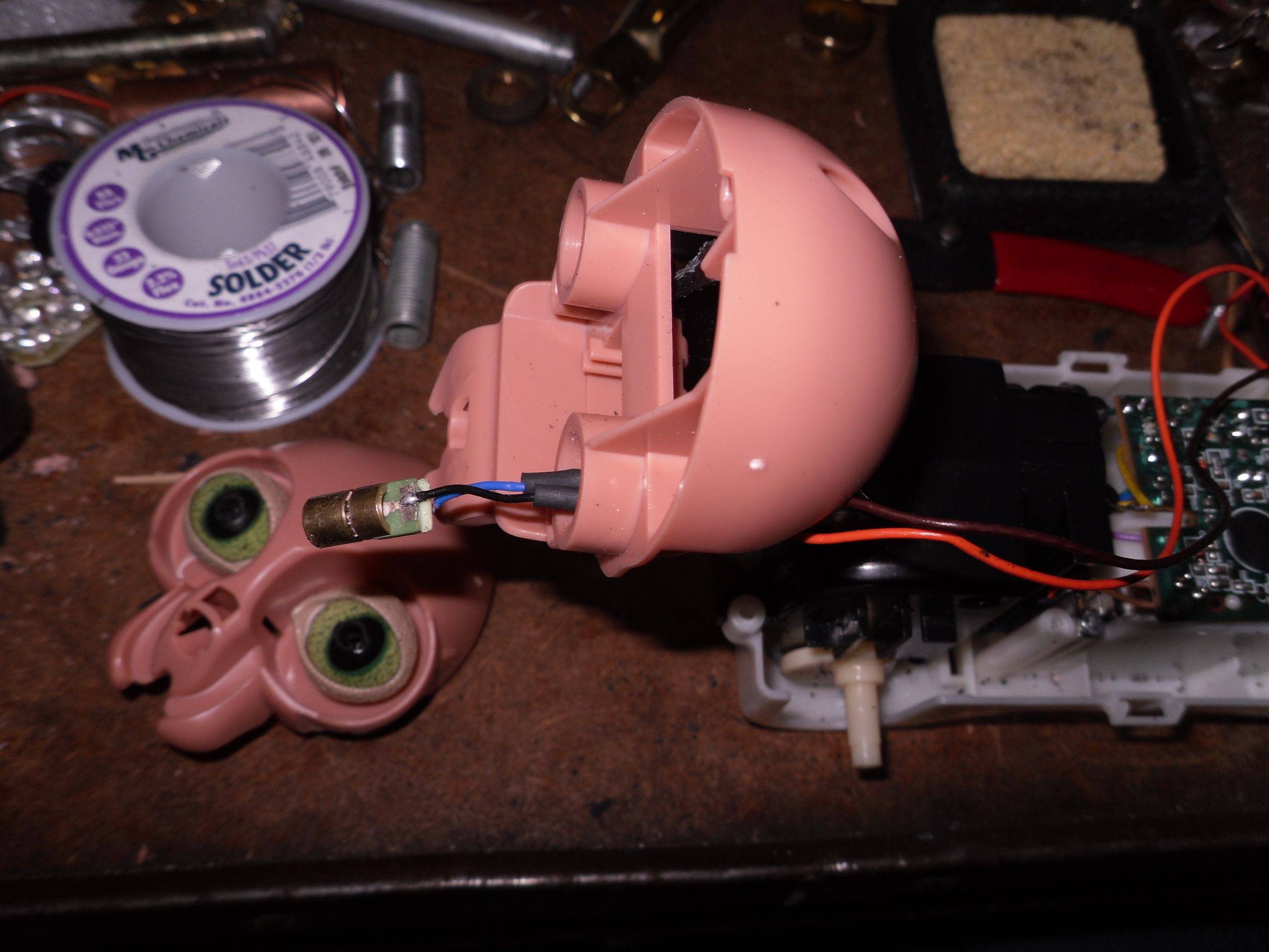 Robotic Laser Cats! 6 Steps (with Pictures) Instructables