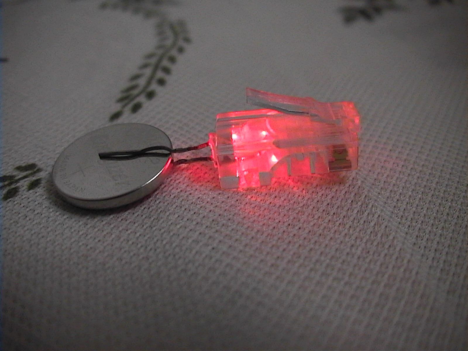 How to Make a Ethernet Plug Led Doodle