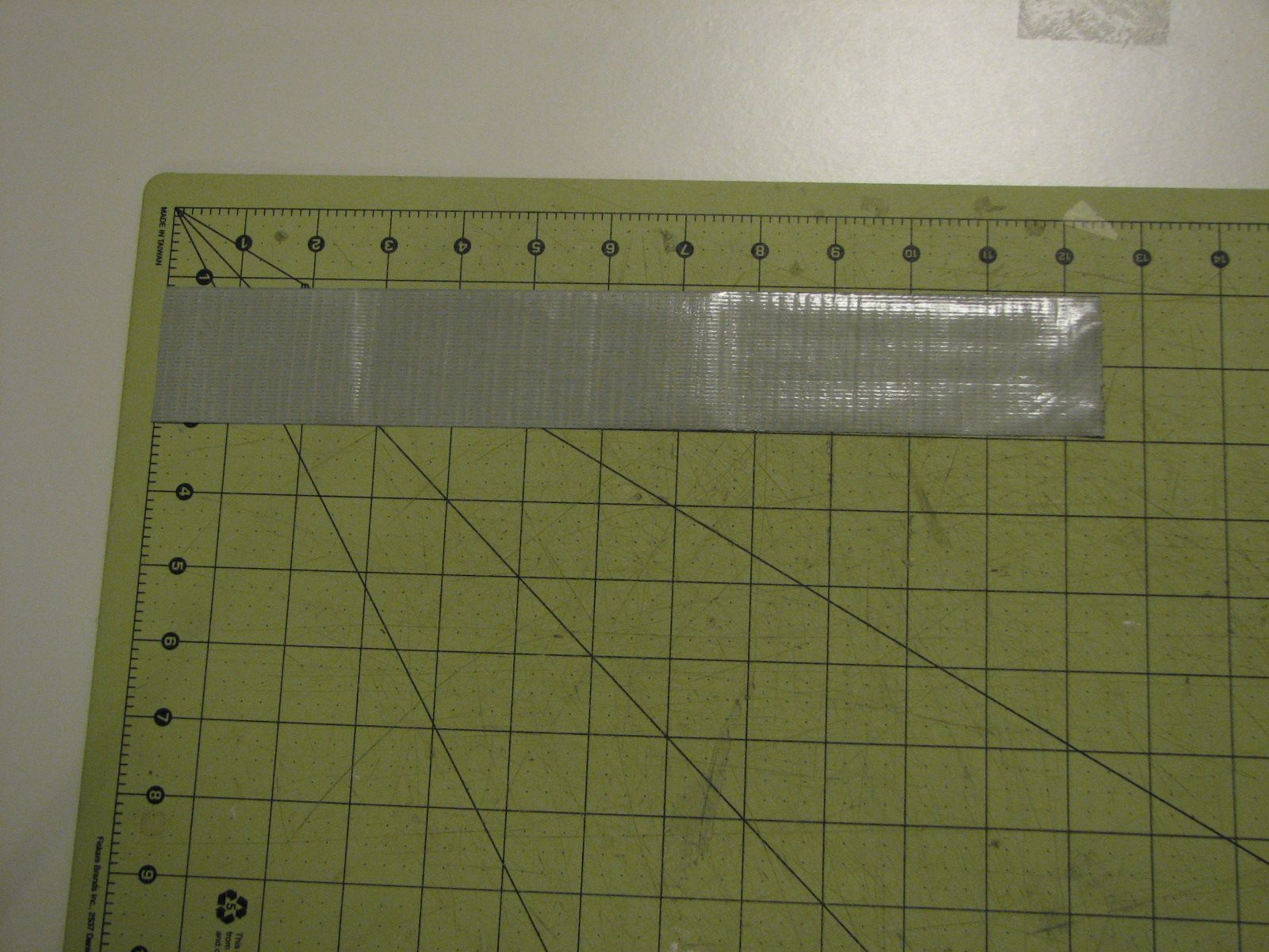 Adjustable Duct Tape Guitar Strap 6 Steps Instructables