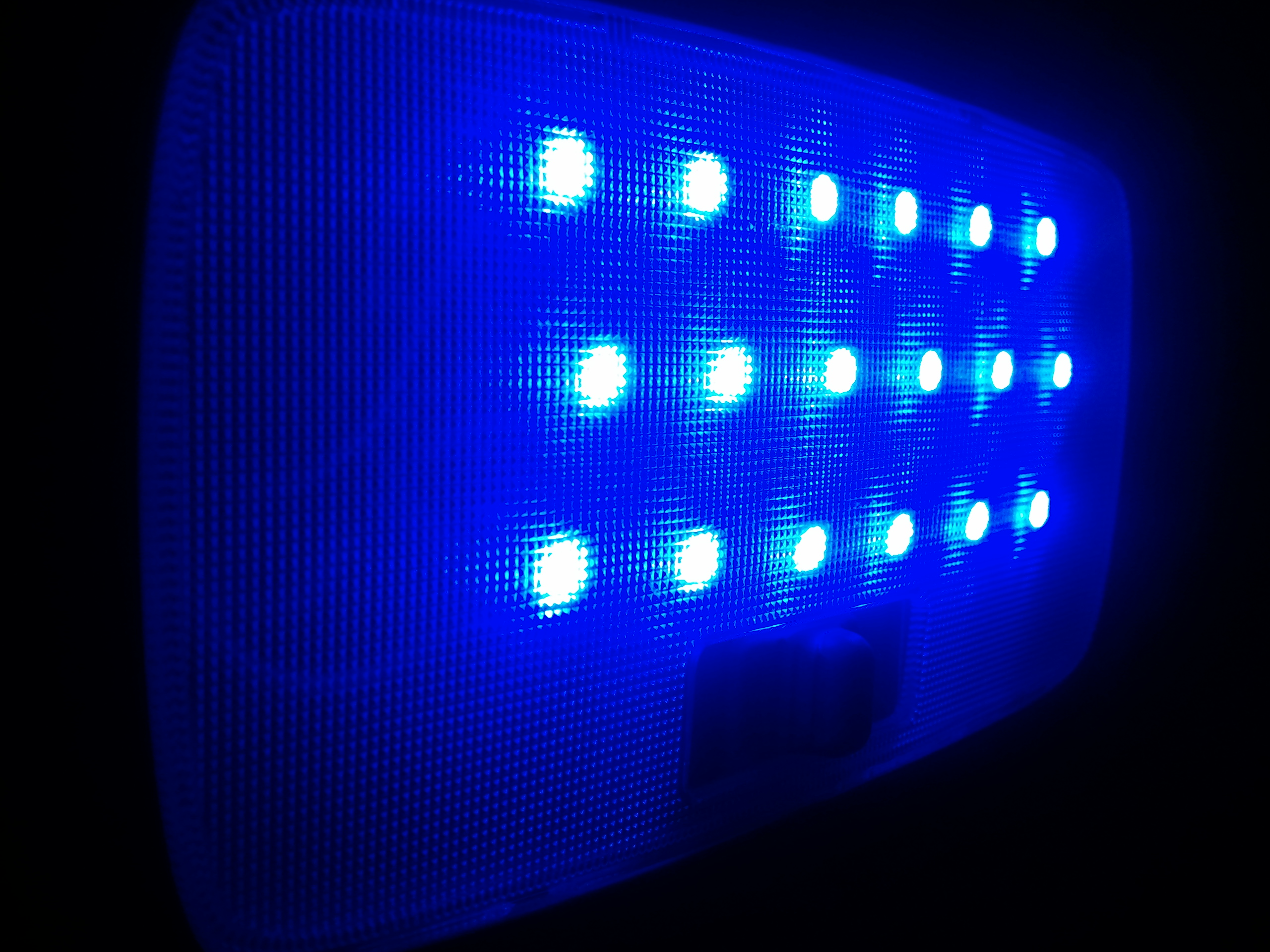 Car Radio Frequency LED Color Changing Dome Light Instructables