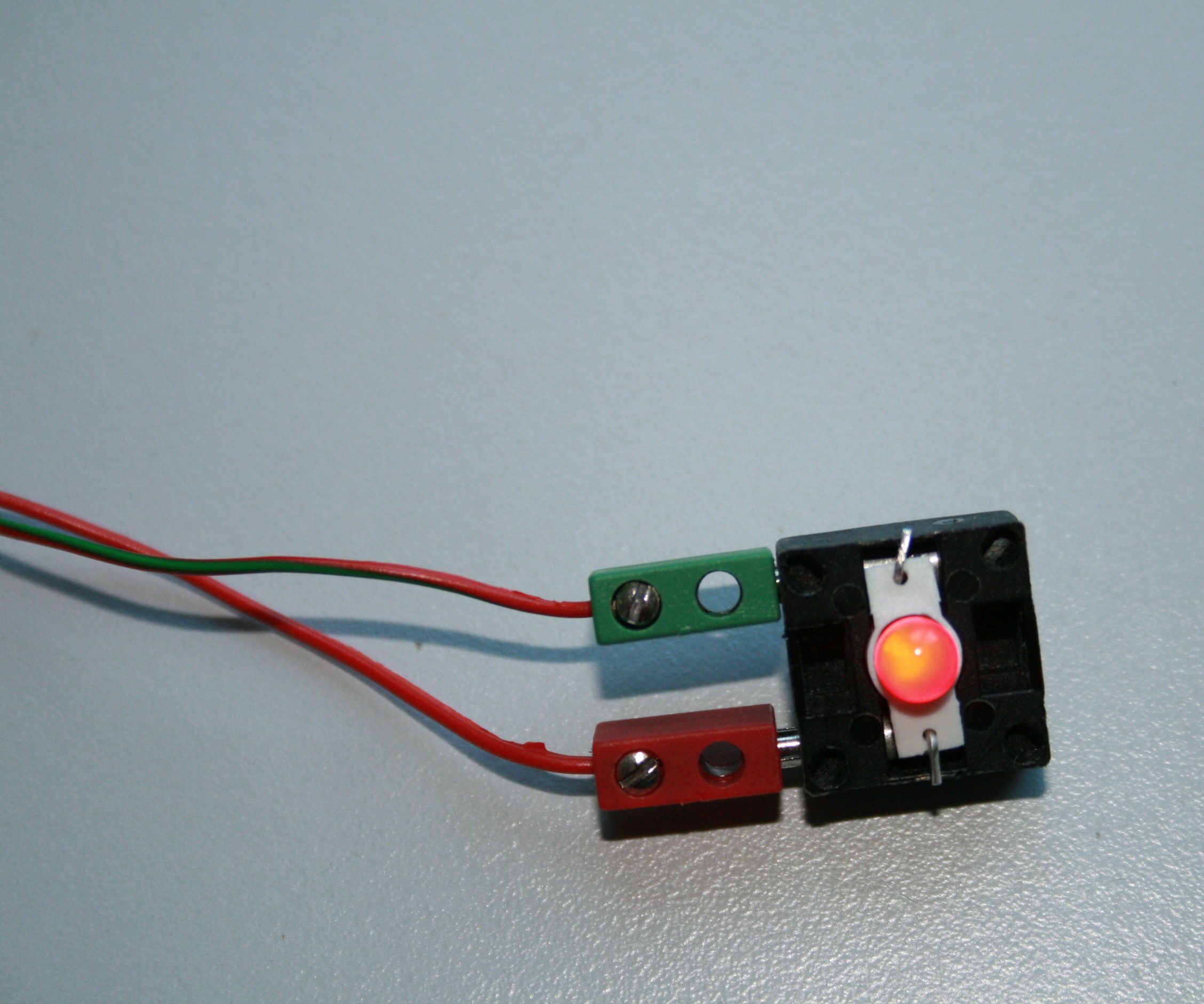 Replace Fischertechnik Lamps by LED