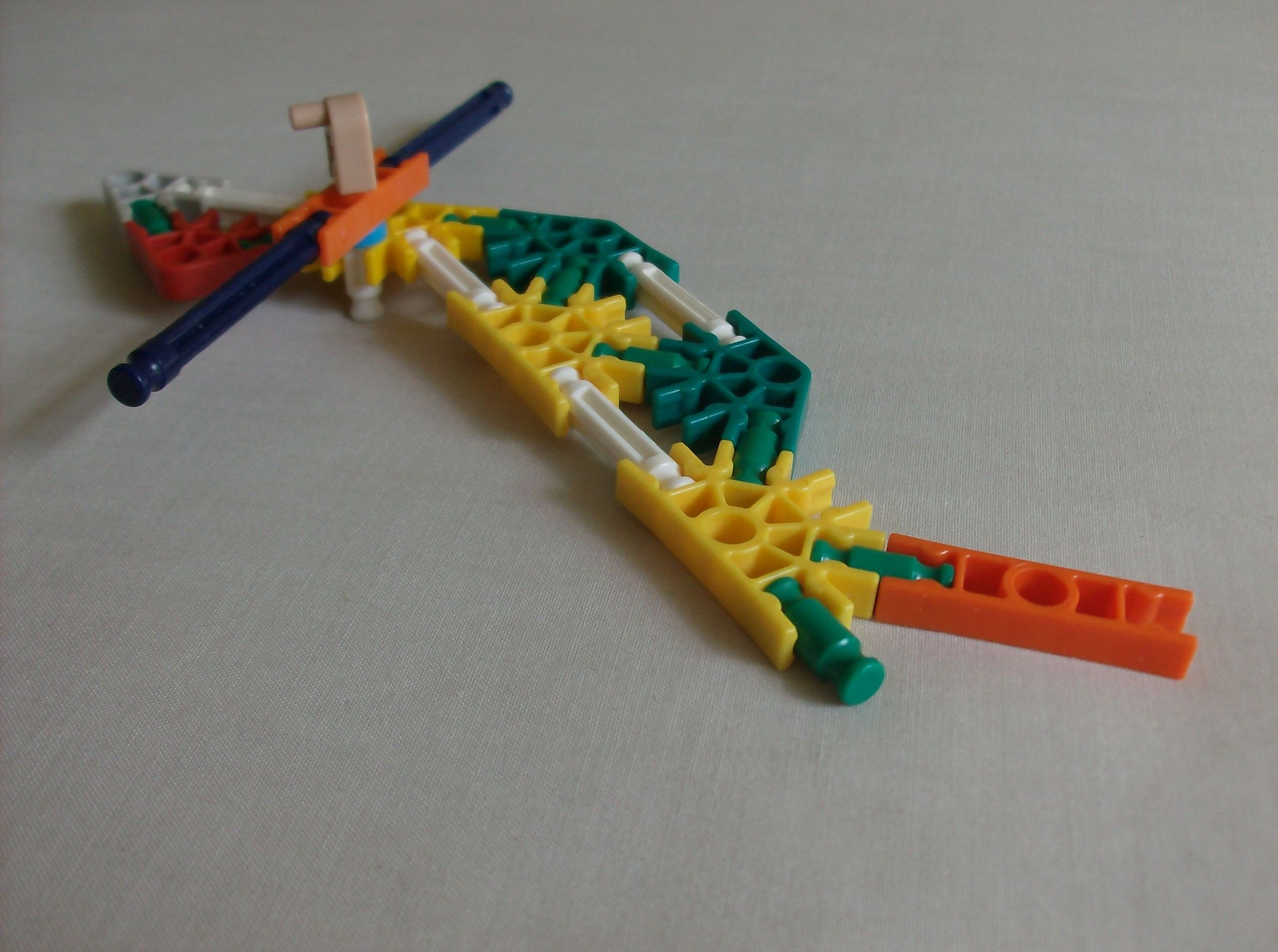 K'nex James Bond Helicopter With Saws Instructions 4 Steps