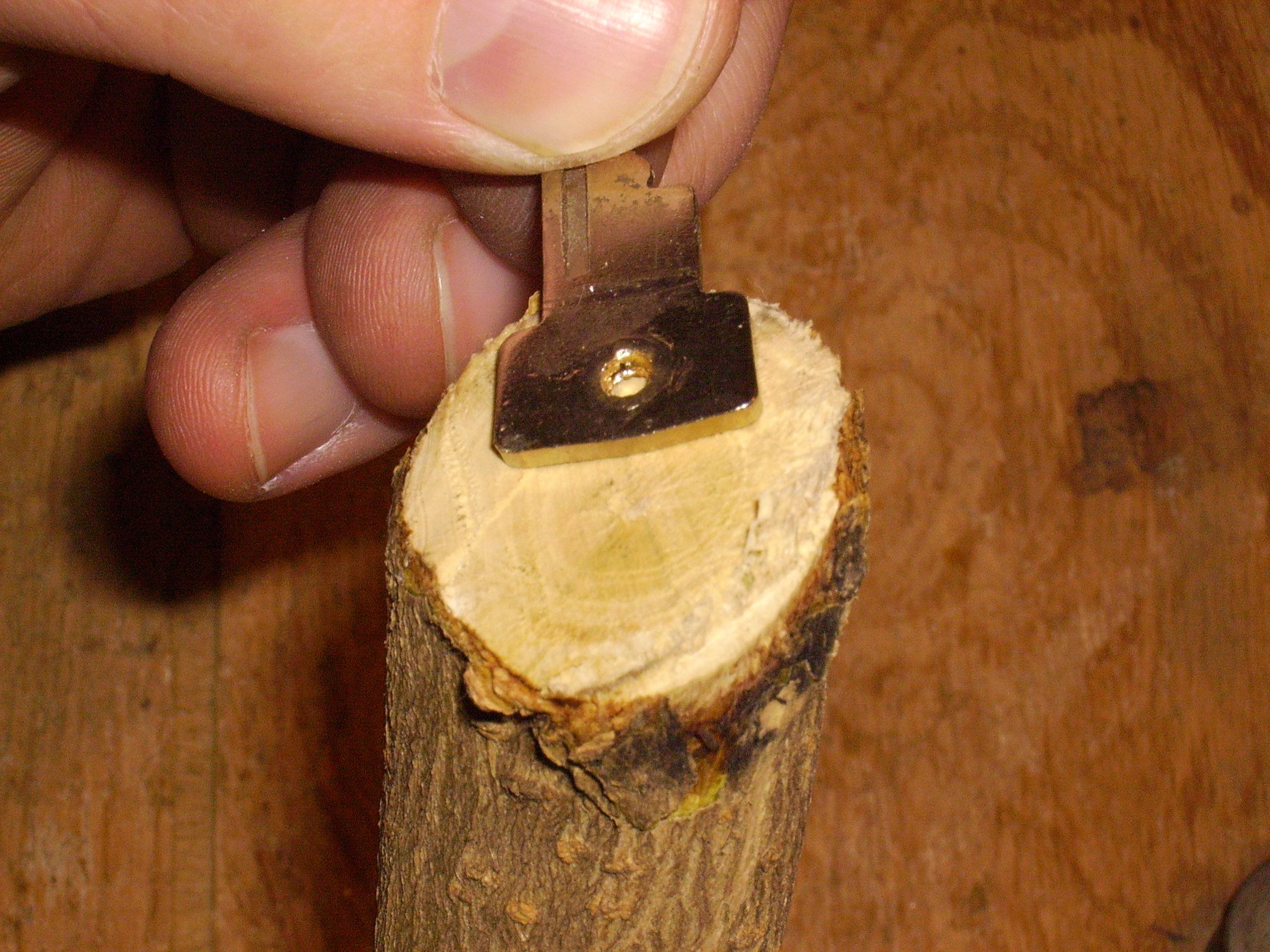 Repair a Broken Key Handle. 6 Steps Instructables