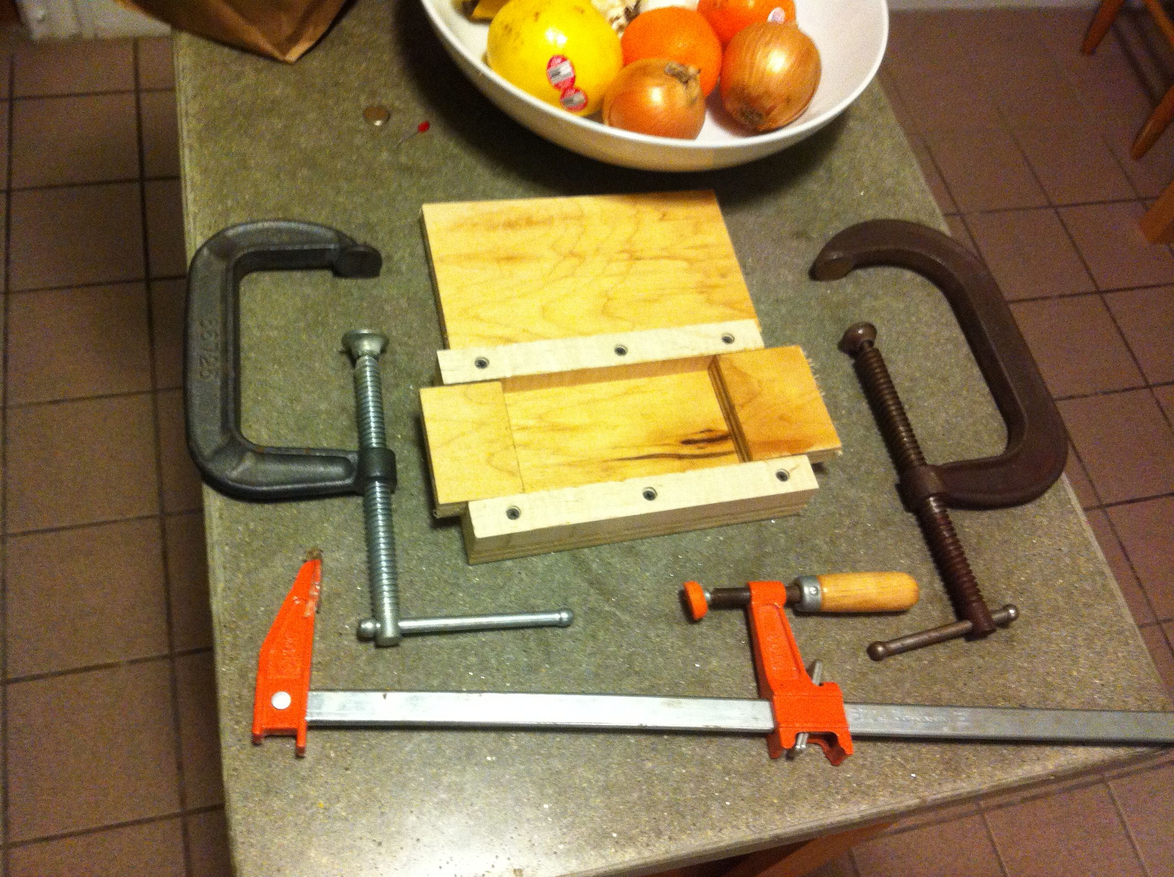 making-blocks-out-of-hdpe-milk-jugs-instructables
