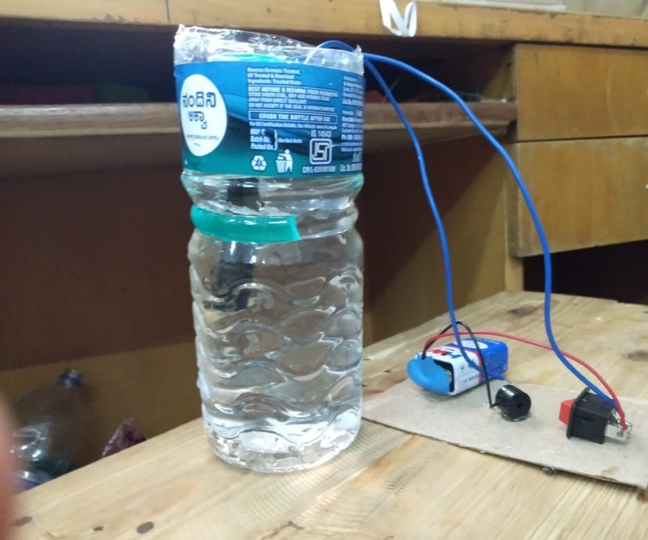 Simple Water Level Alarm