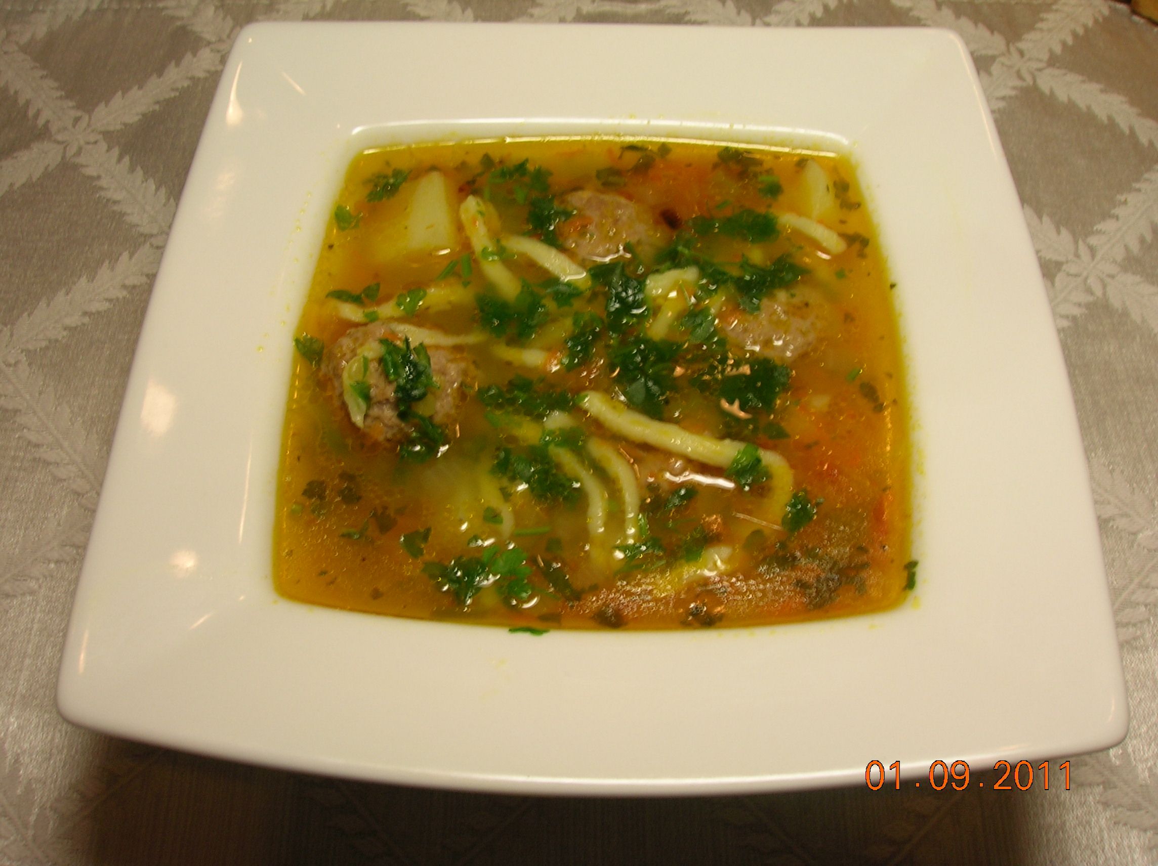 Romanian meatball soup - Ciorba de perisoare