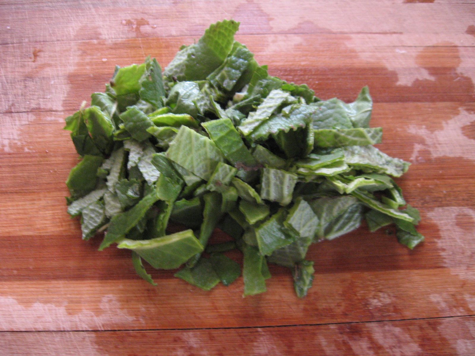 Sore Throat Lozenges and Decoction With Plectranthus Amboinicus Leaves