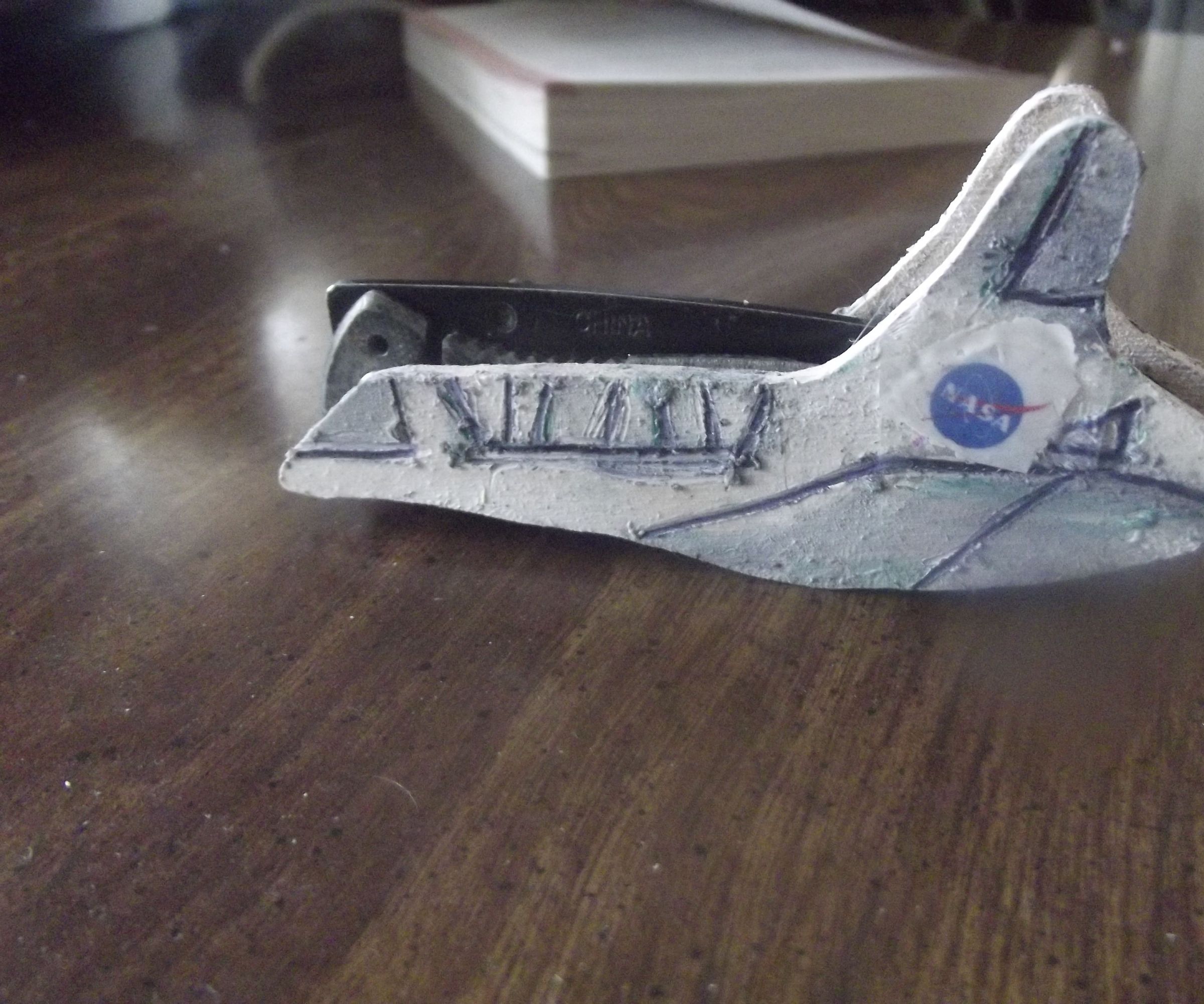 Space Shuttle Pocket Knife