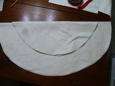 Ruffled Collar
