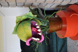 Audrey II : 15 Steps (with Pictures) - Instructables