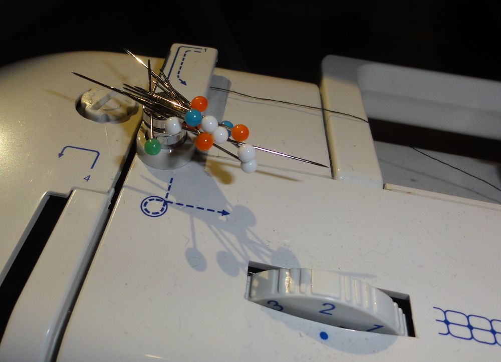 A Better Way to Hold Sewing Pins Mid-Project (Or Whenever, Really)