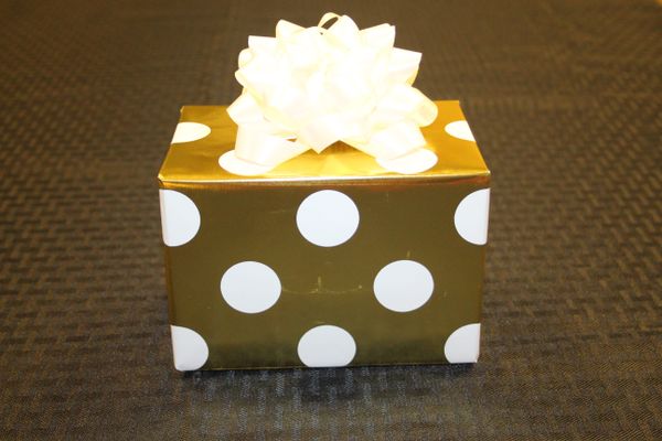 How to Wrap a Box Present : 10 Steps (with Pictures) - Instructables