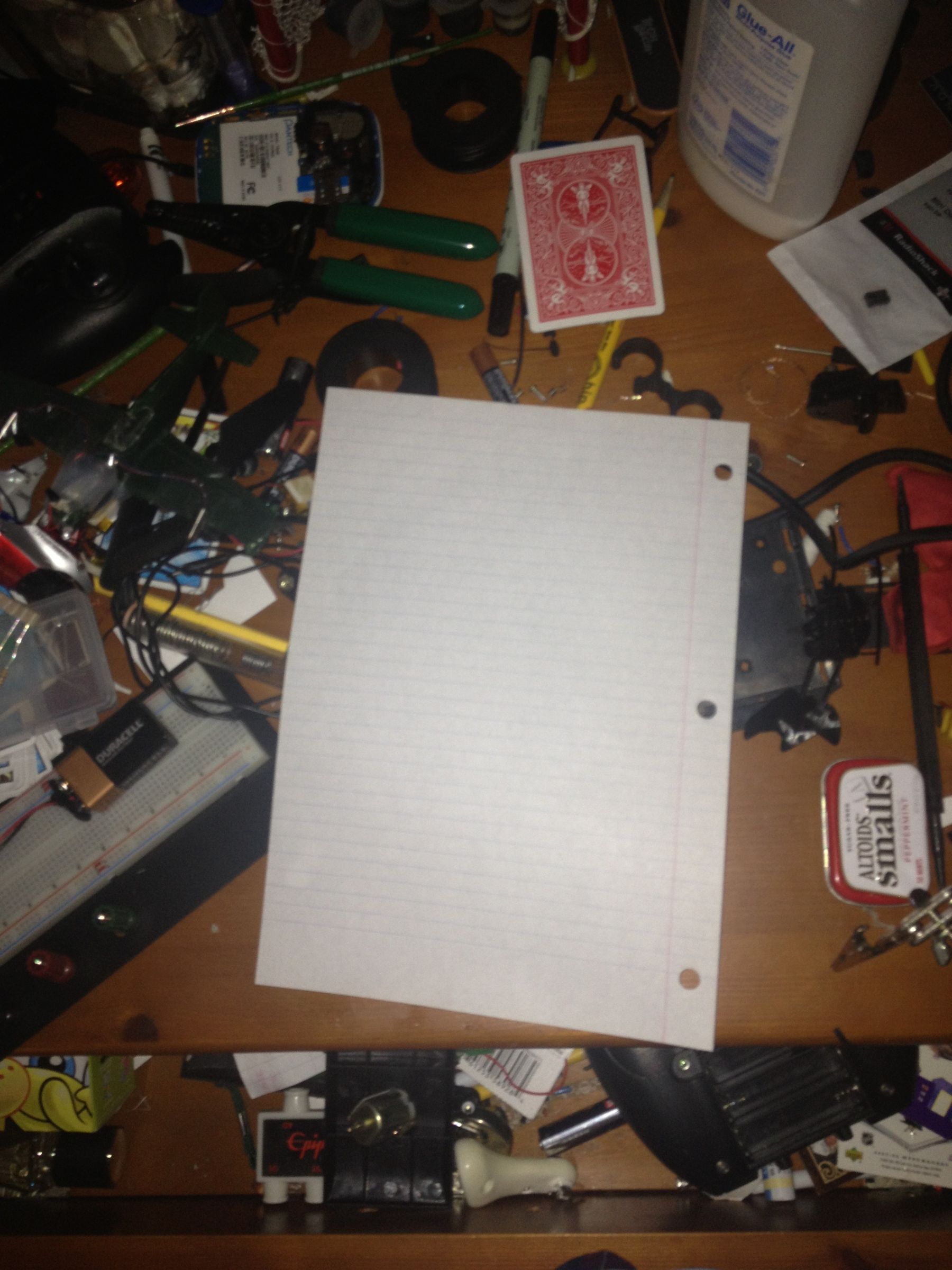 Easiest Instructable Ever. (how To Fold A Piece Of Paper In Half