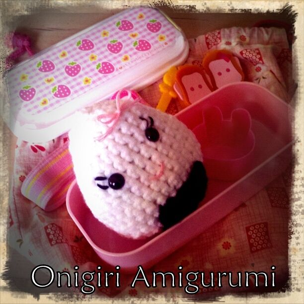 Onigiri Amigurumi Pattern