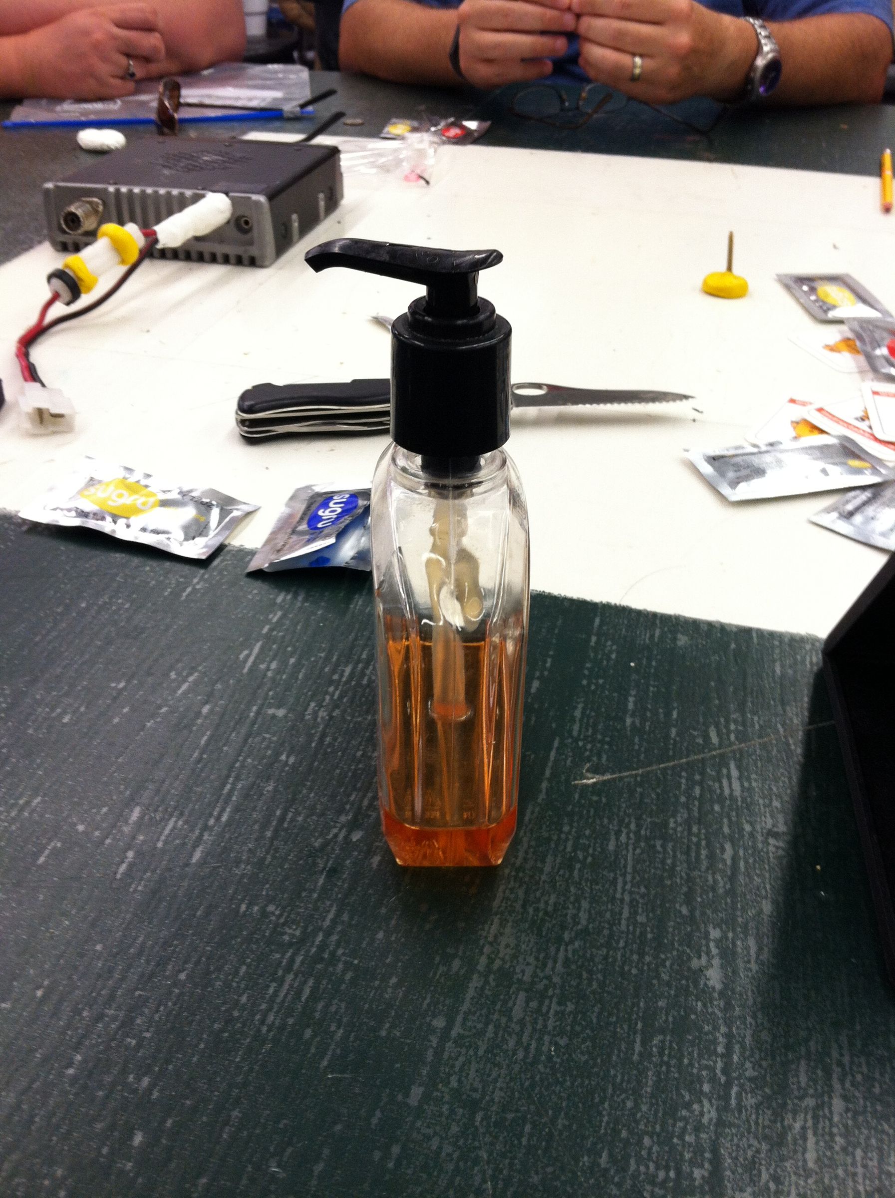 Sugru Bottle Drainage Coupler