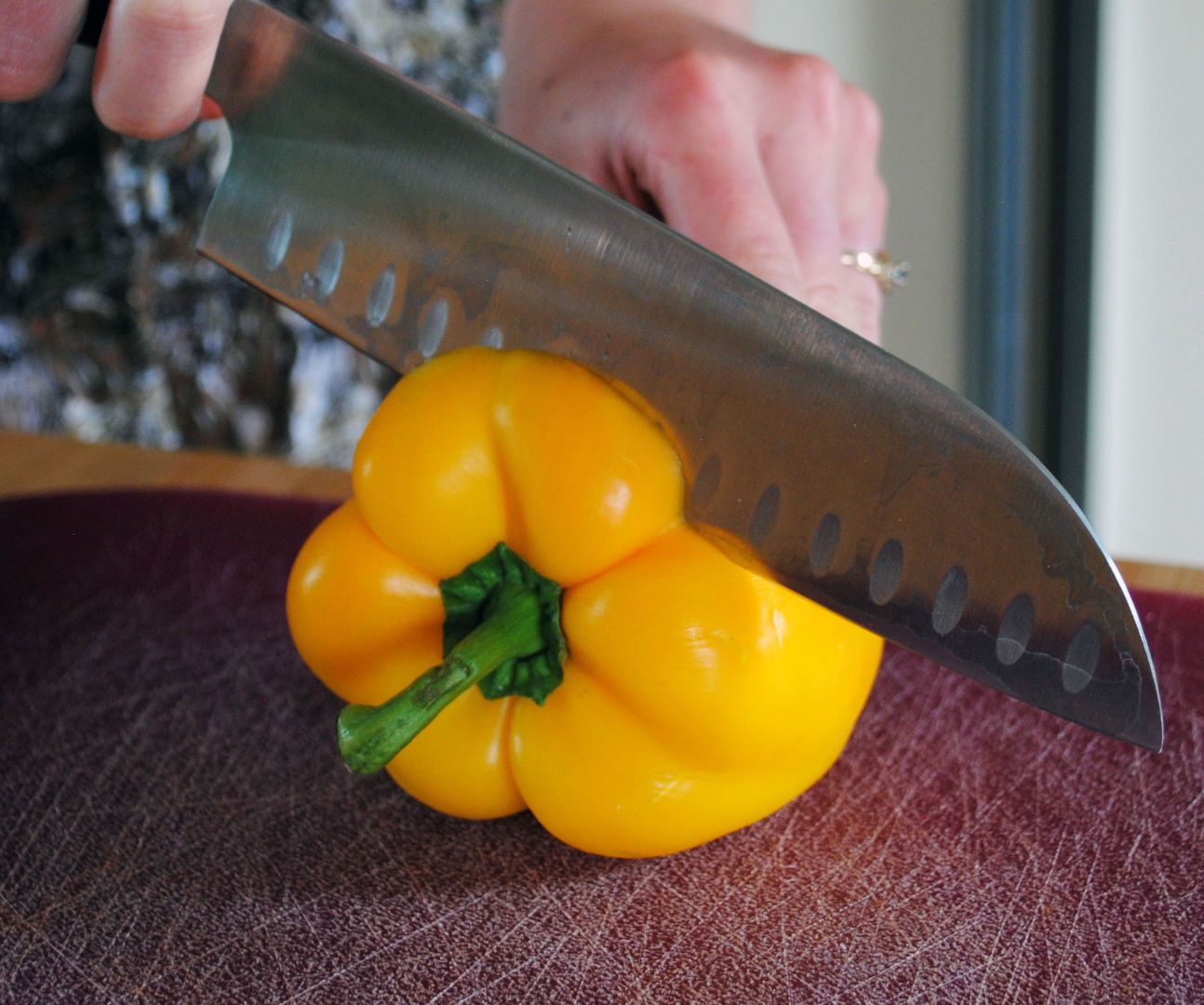 How to Easily Cut a Bell Pepper