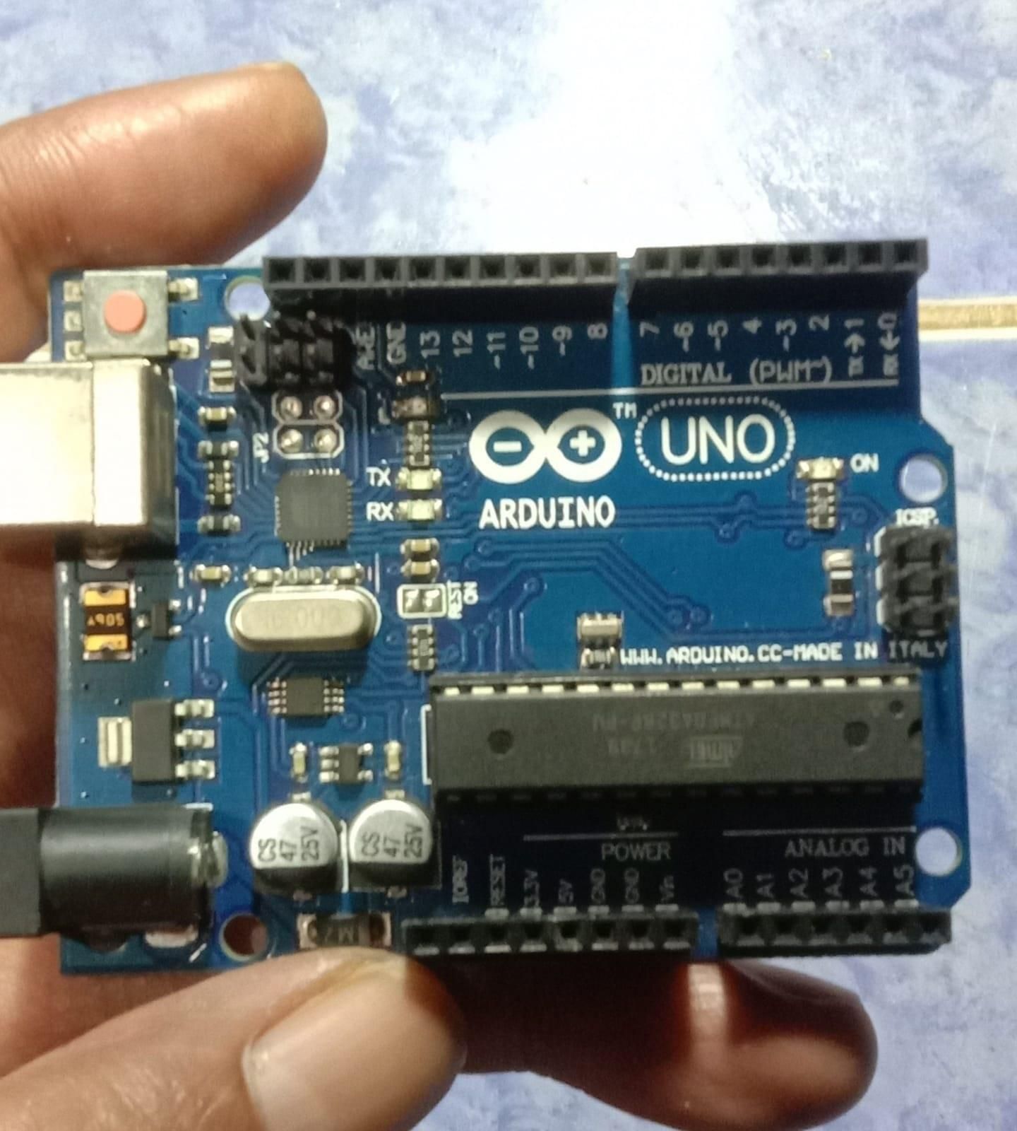 Mengenal Arduino Uno