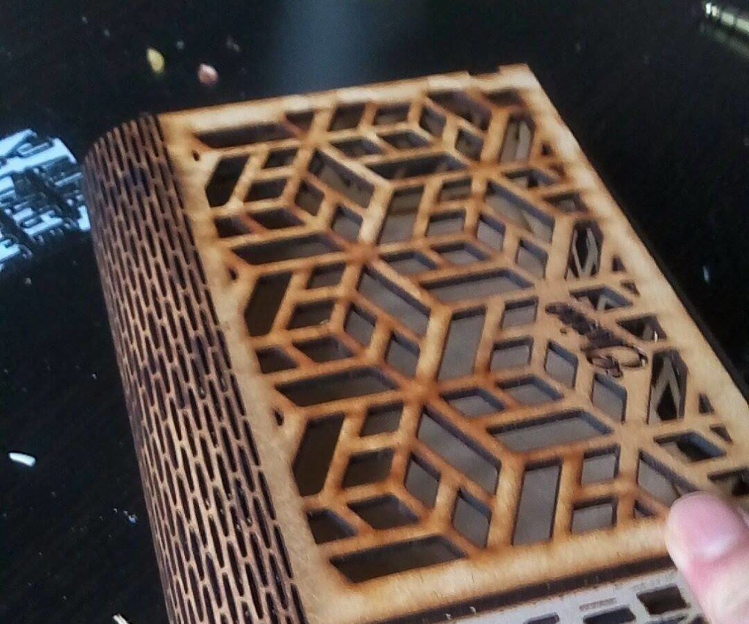 DIY Geometric Laser Cutting Box 
