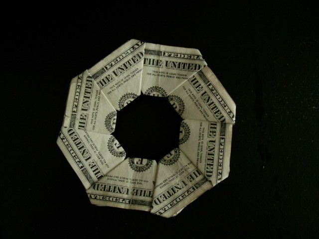 $8 Flying Disc (dollar Bill Origami)