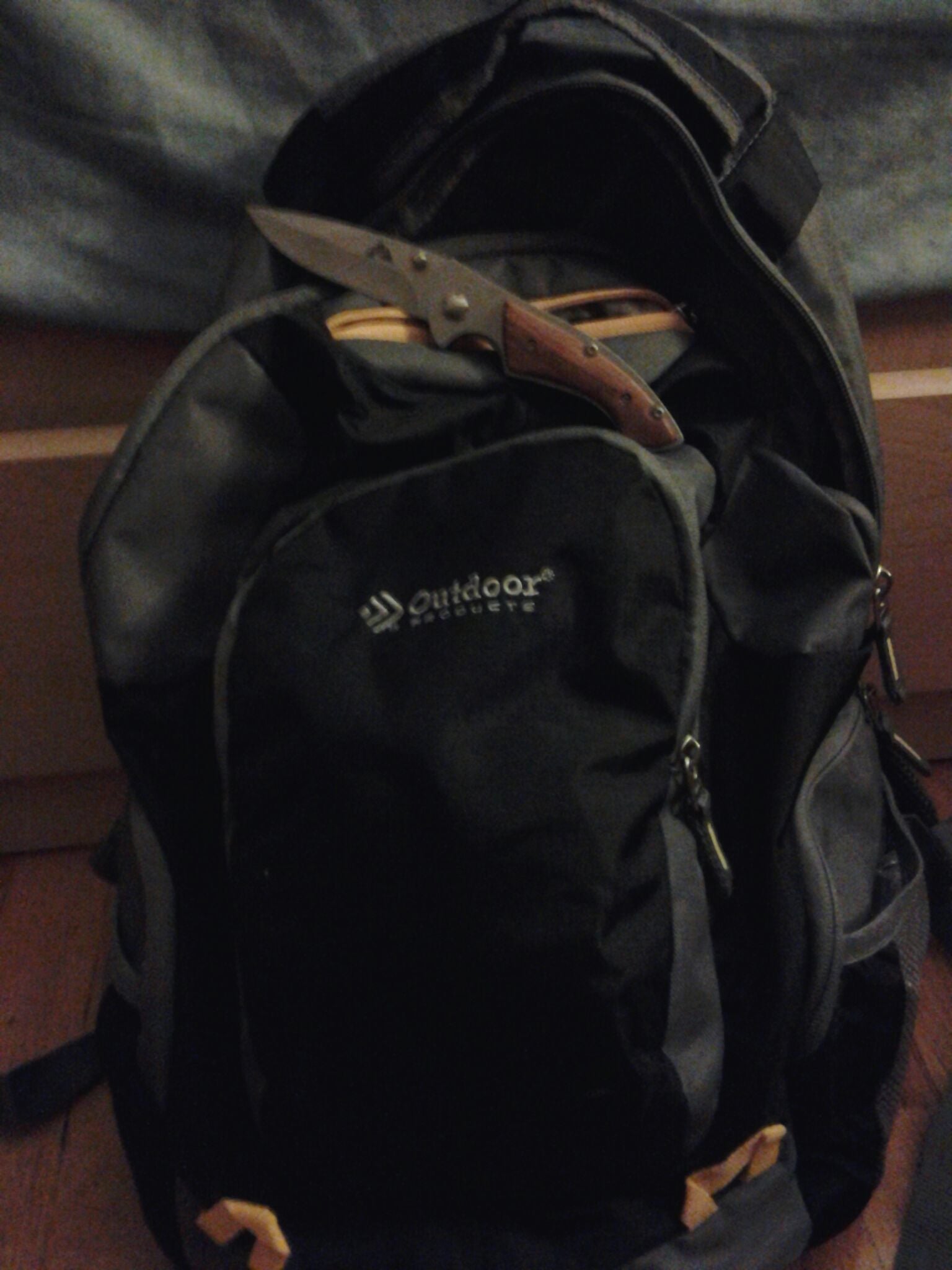 My EDC Bag 4 Steps Instructables