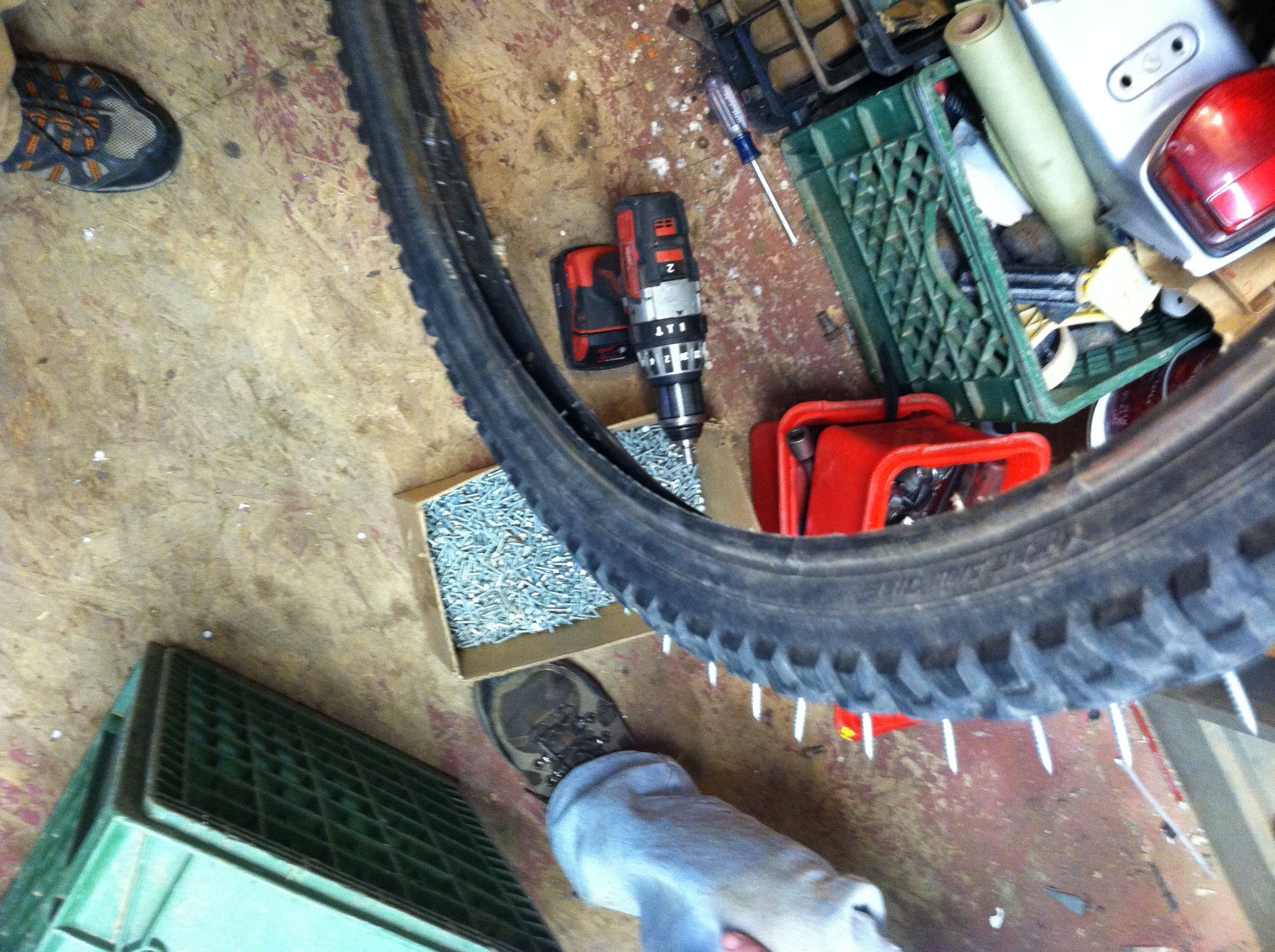 Studded Bike Tire for Ice 7 Steps (with Pictures) Instructables