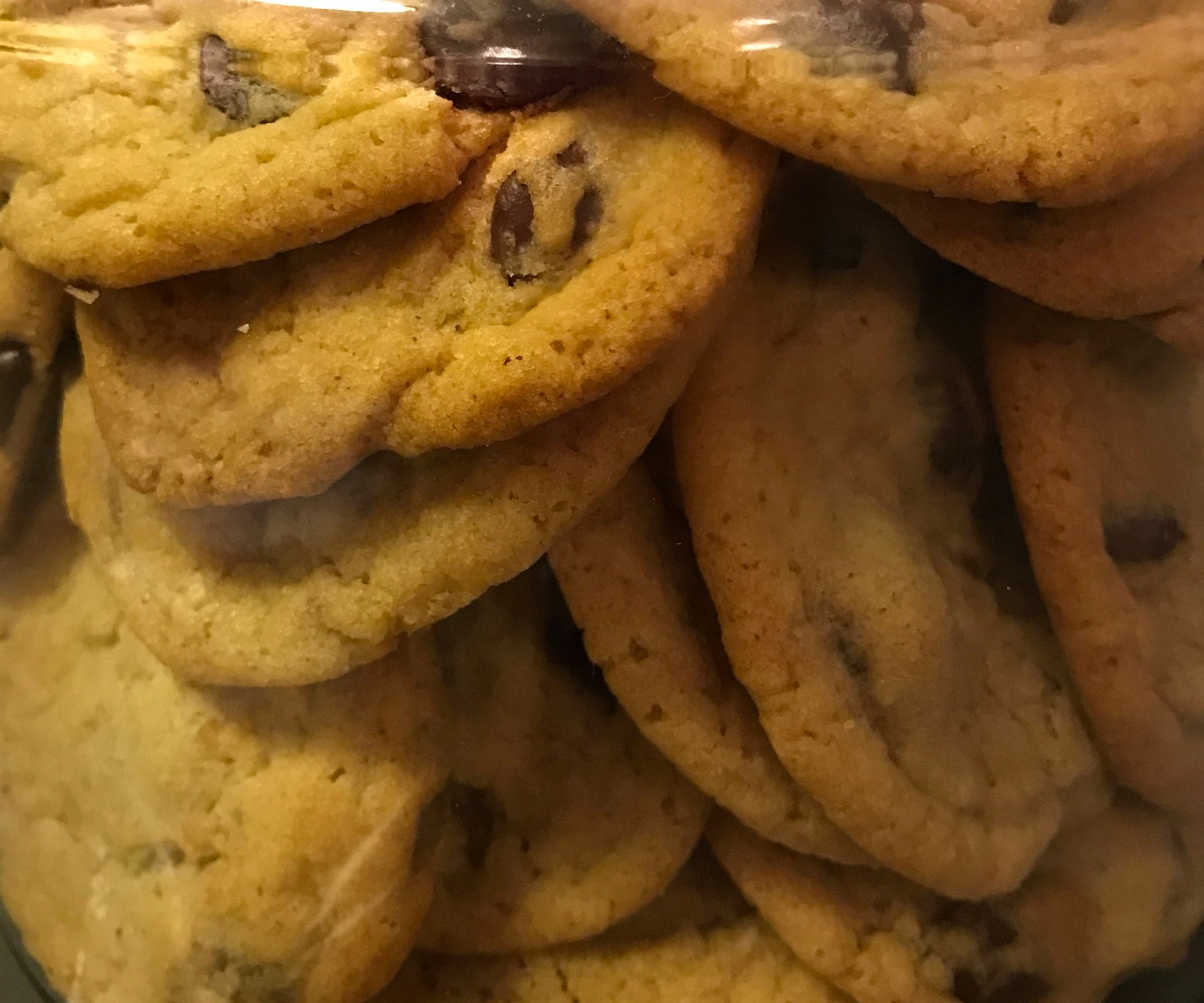 Rich Vanilla Chocolate Chip Cookies