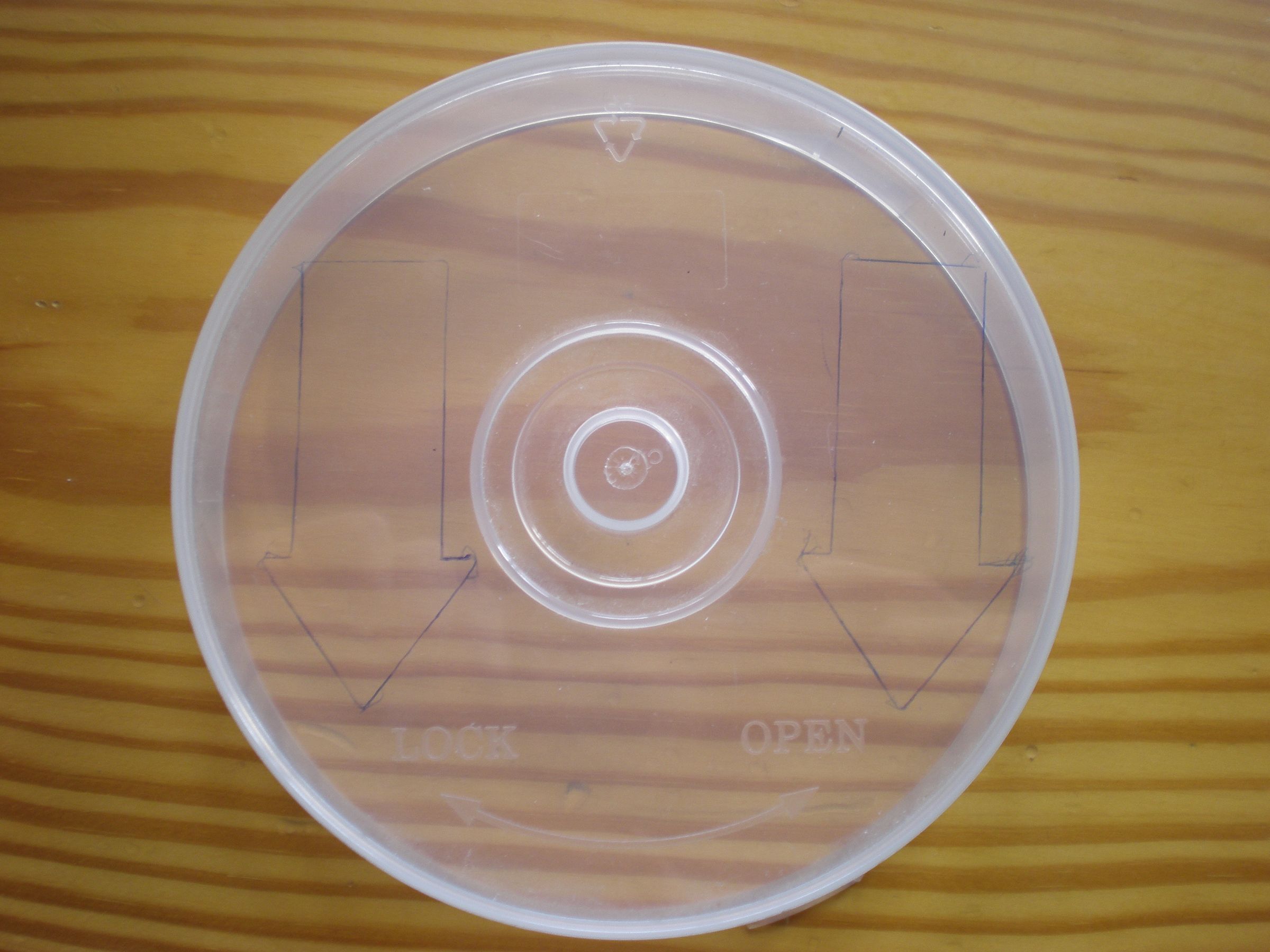 CD Spinning Top 5 Steps Instructables