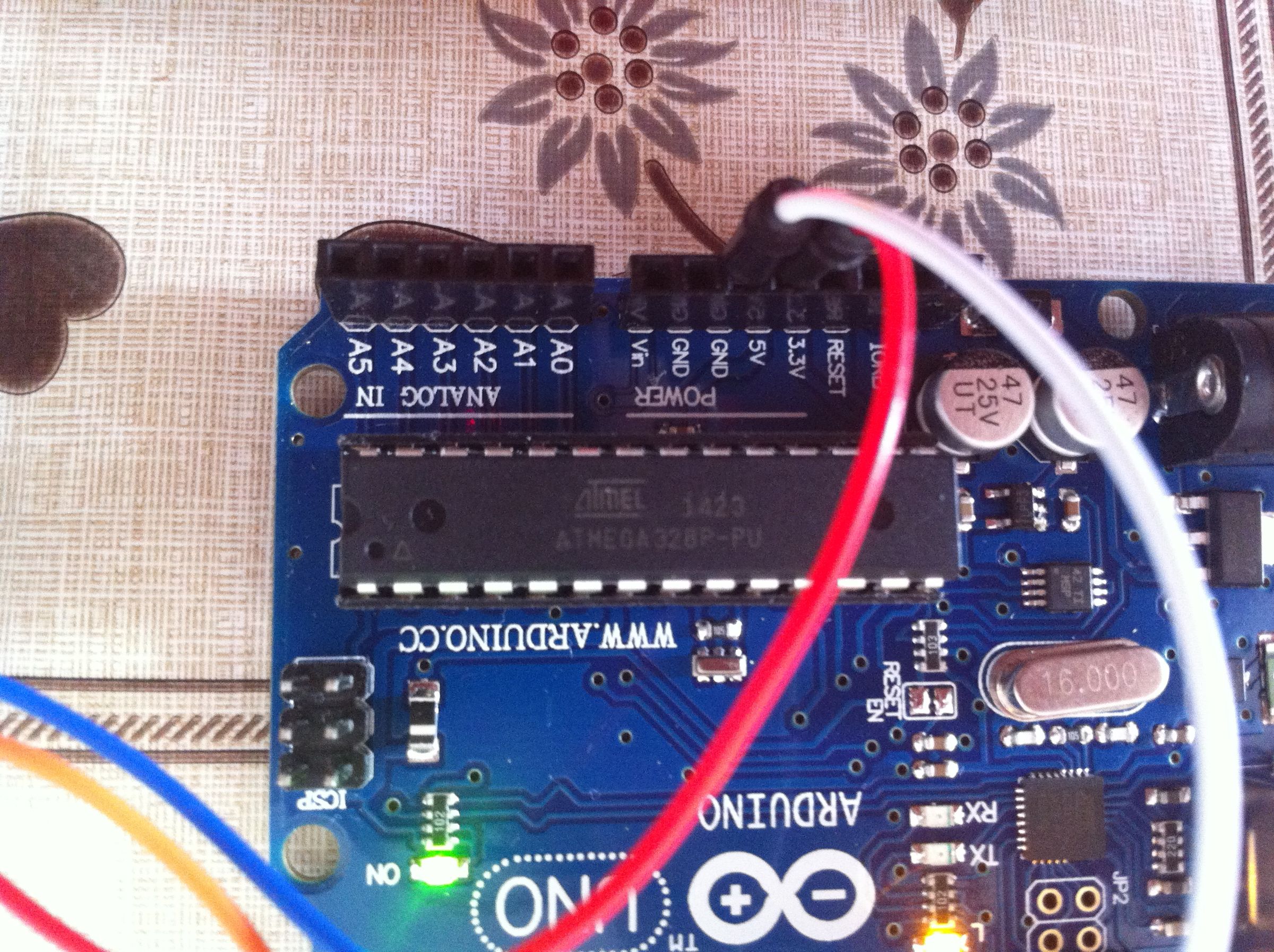 PacMan and Custom Characters on Arduino With a 16x2 LCD I2C YwRobot