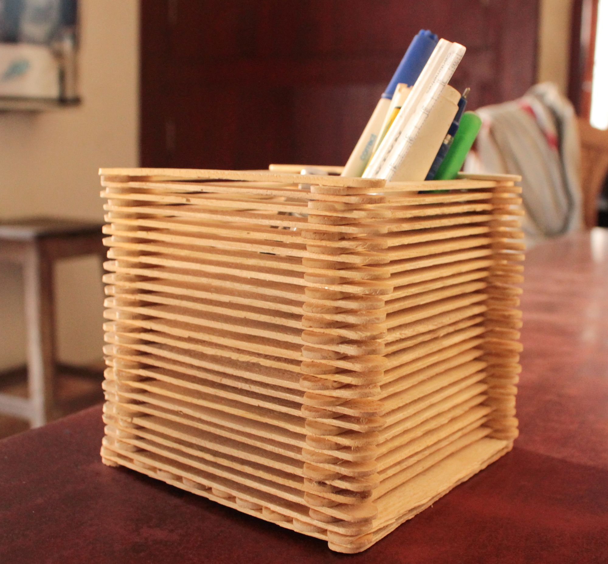 The Go-Green Penstand