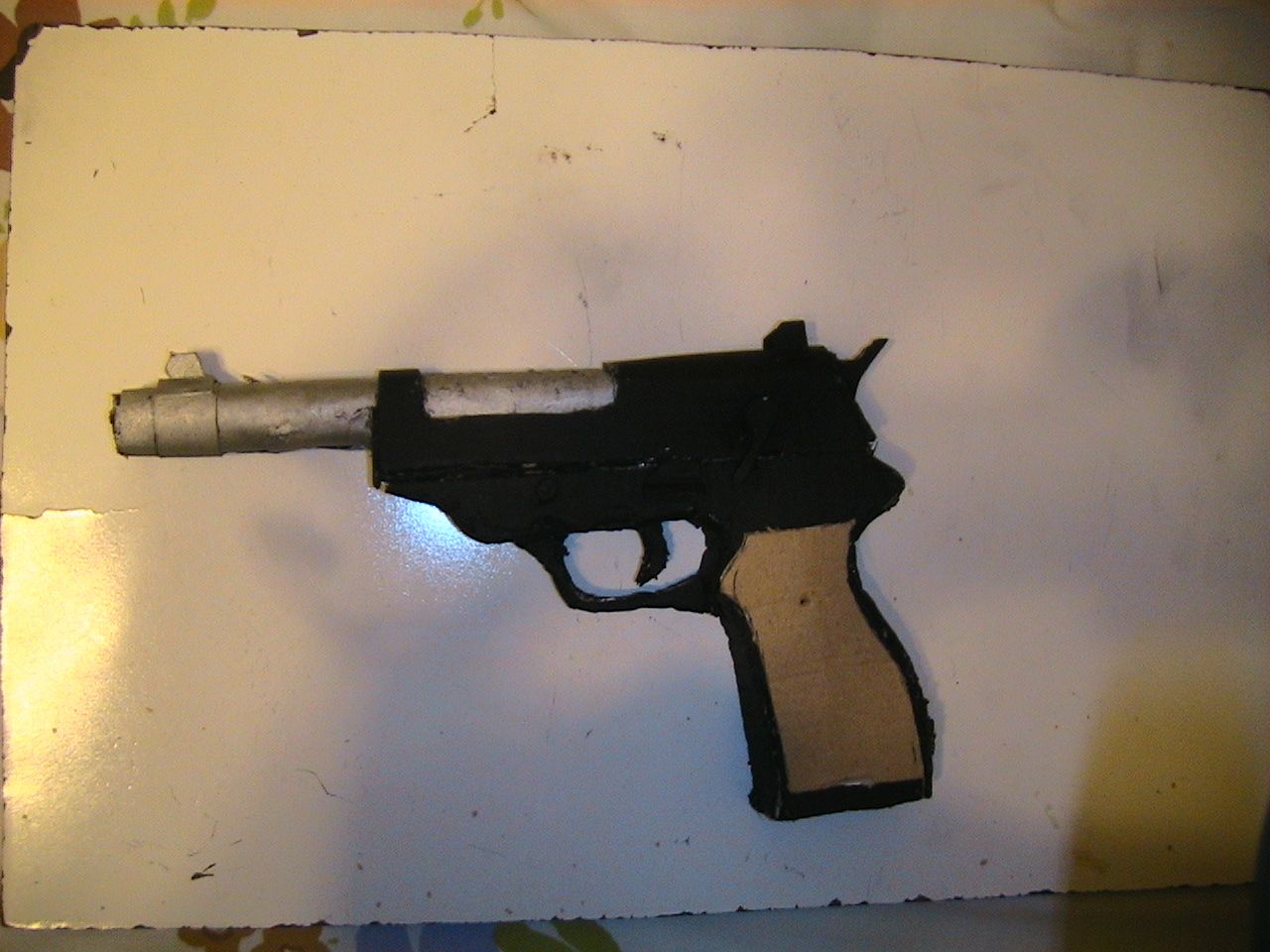 Walther P38 Cardboard