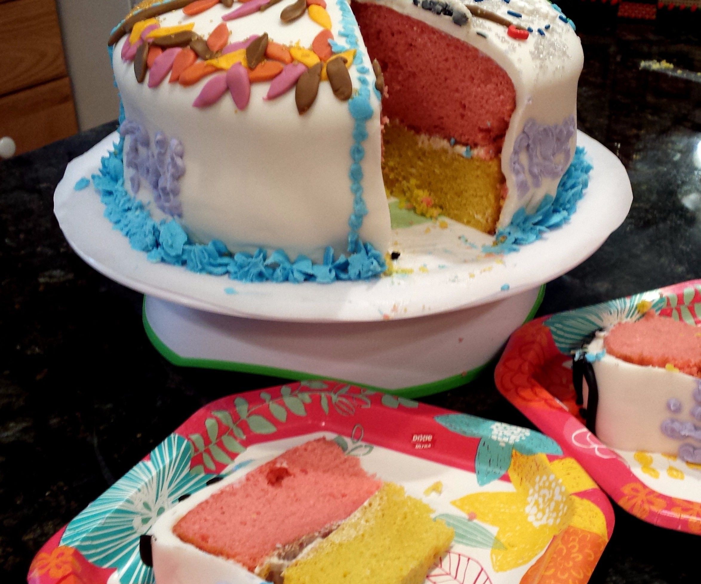 Making a Four Seasons Cake (Family Fun)
