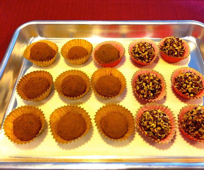 Intoxicating Dark Chocolate Truffles 