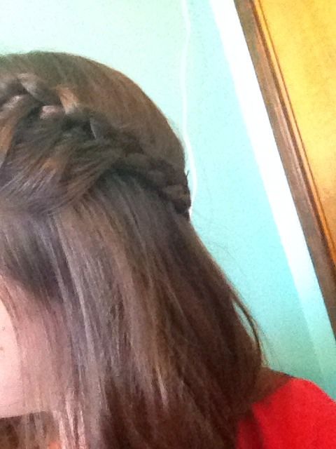 How To: French Braid Your Hair!