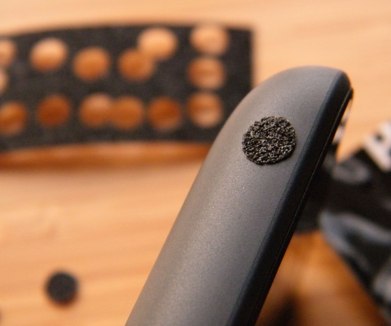 Anti-slip, Non-slip Dots for Cell Phone